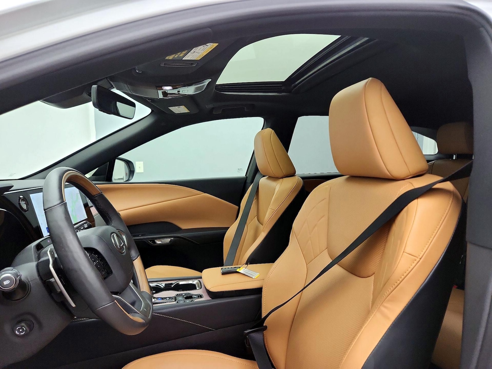 Sunroof(s) & Overhead Airbags