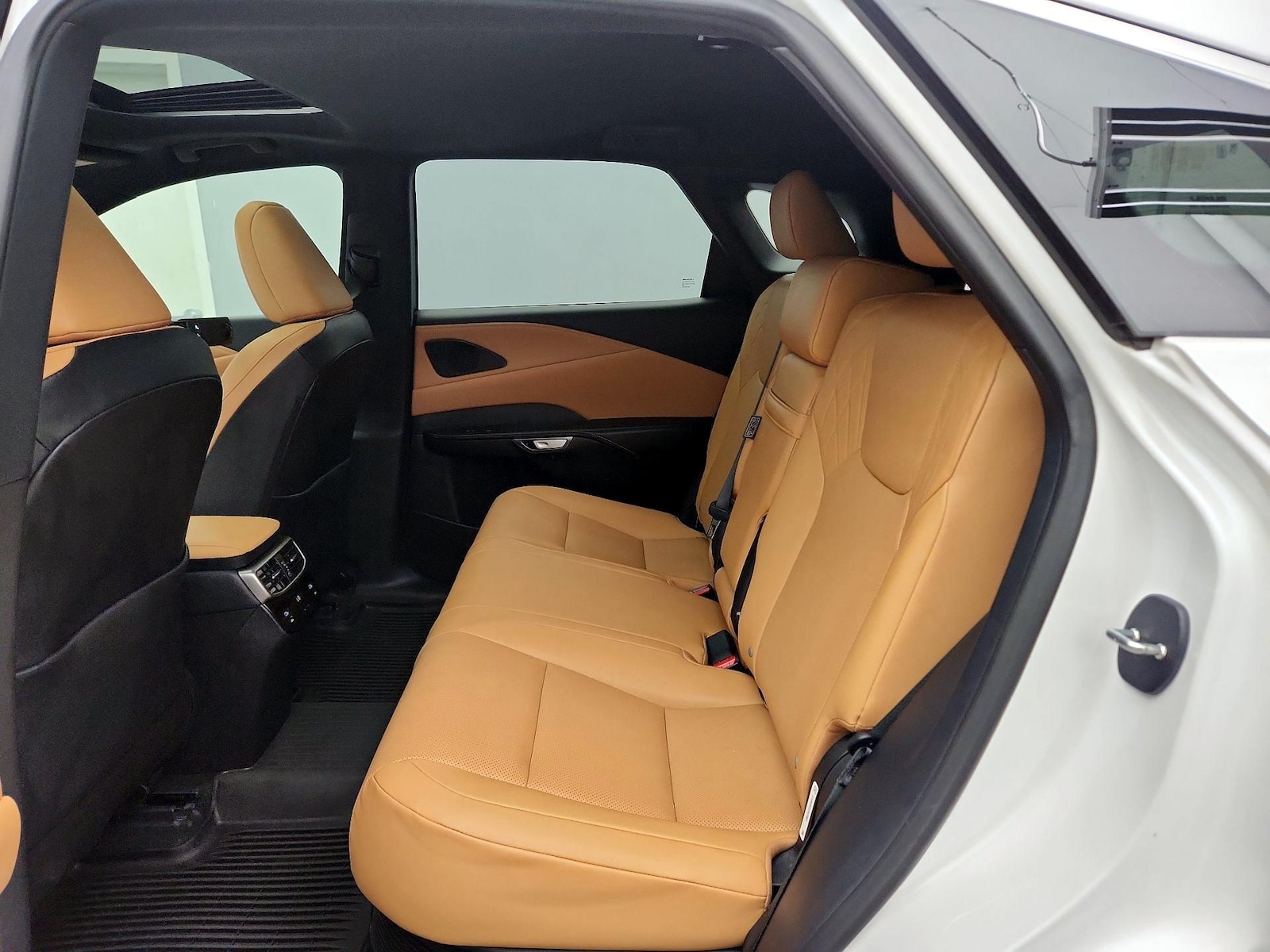 Rear Air Conditioning
