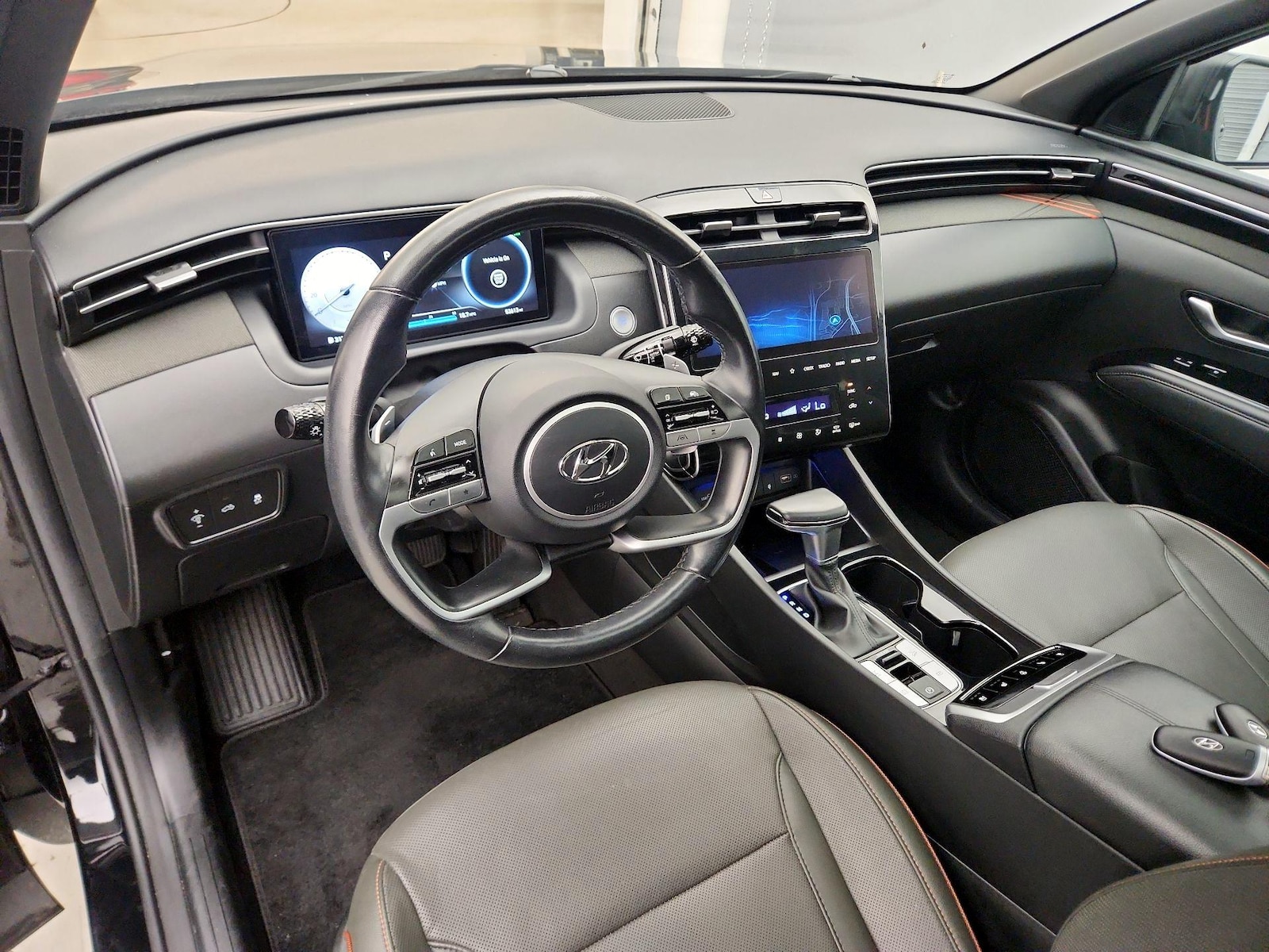 Apple CarPlay® & Android Auto™