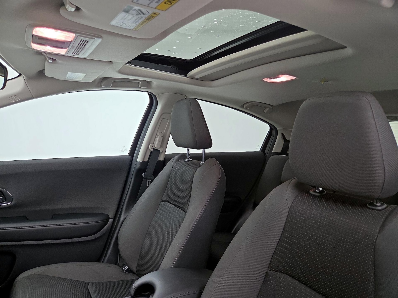 Sunroof(s) & Overhead Airbags