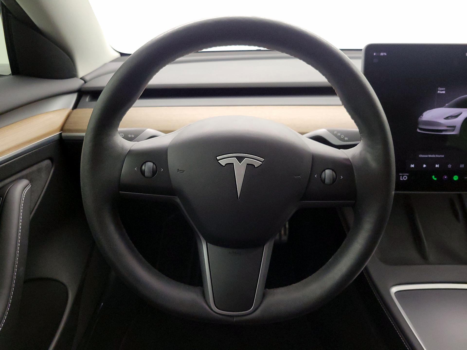 Thumbnail: 2022 Tesla Model 3 - 10