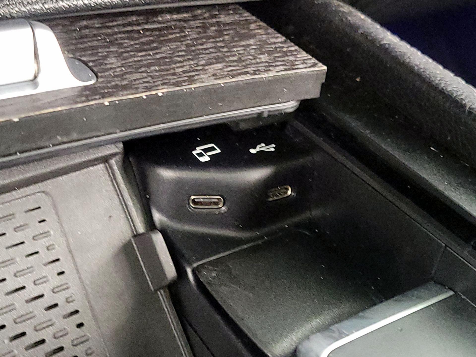 Thumbnail: 2021 Mercedes-Benz GLE - 18