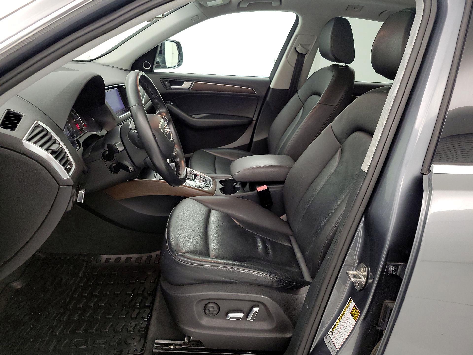 Thumbnail: 2017 Audi Q5 - 11