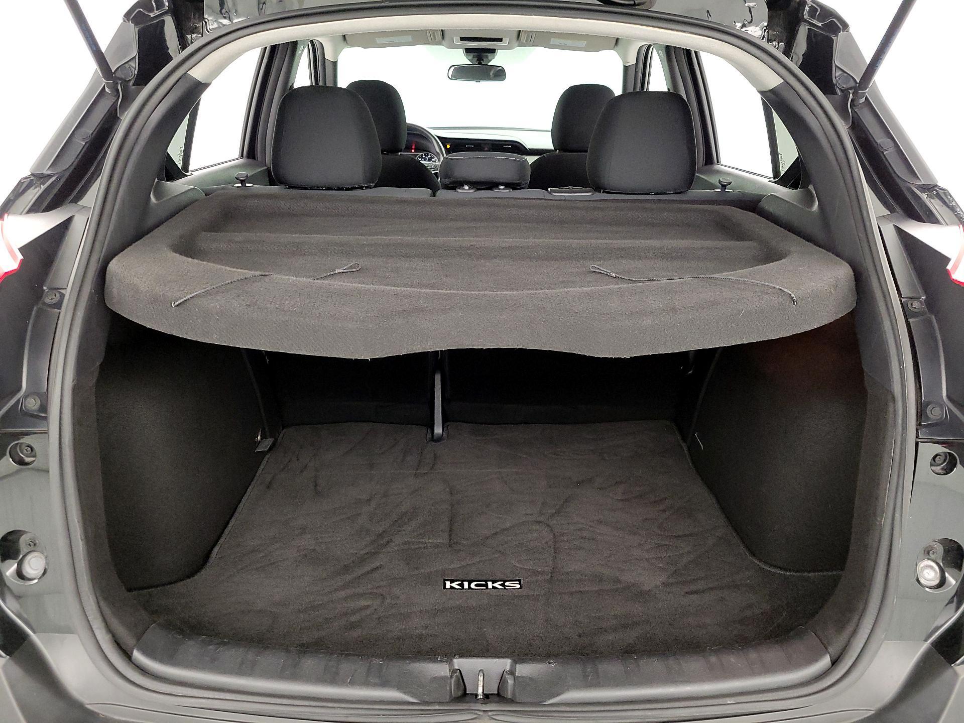 Thumbnail: 2020 Nissan Kicks - 20