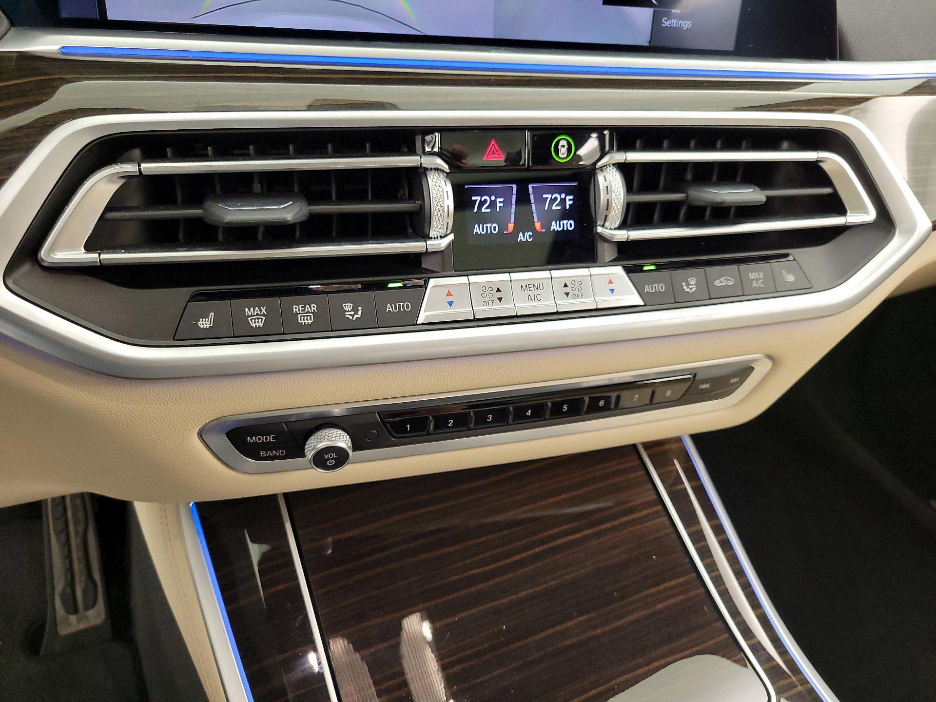 Thumbnail: 2021 BMW X5 - 17