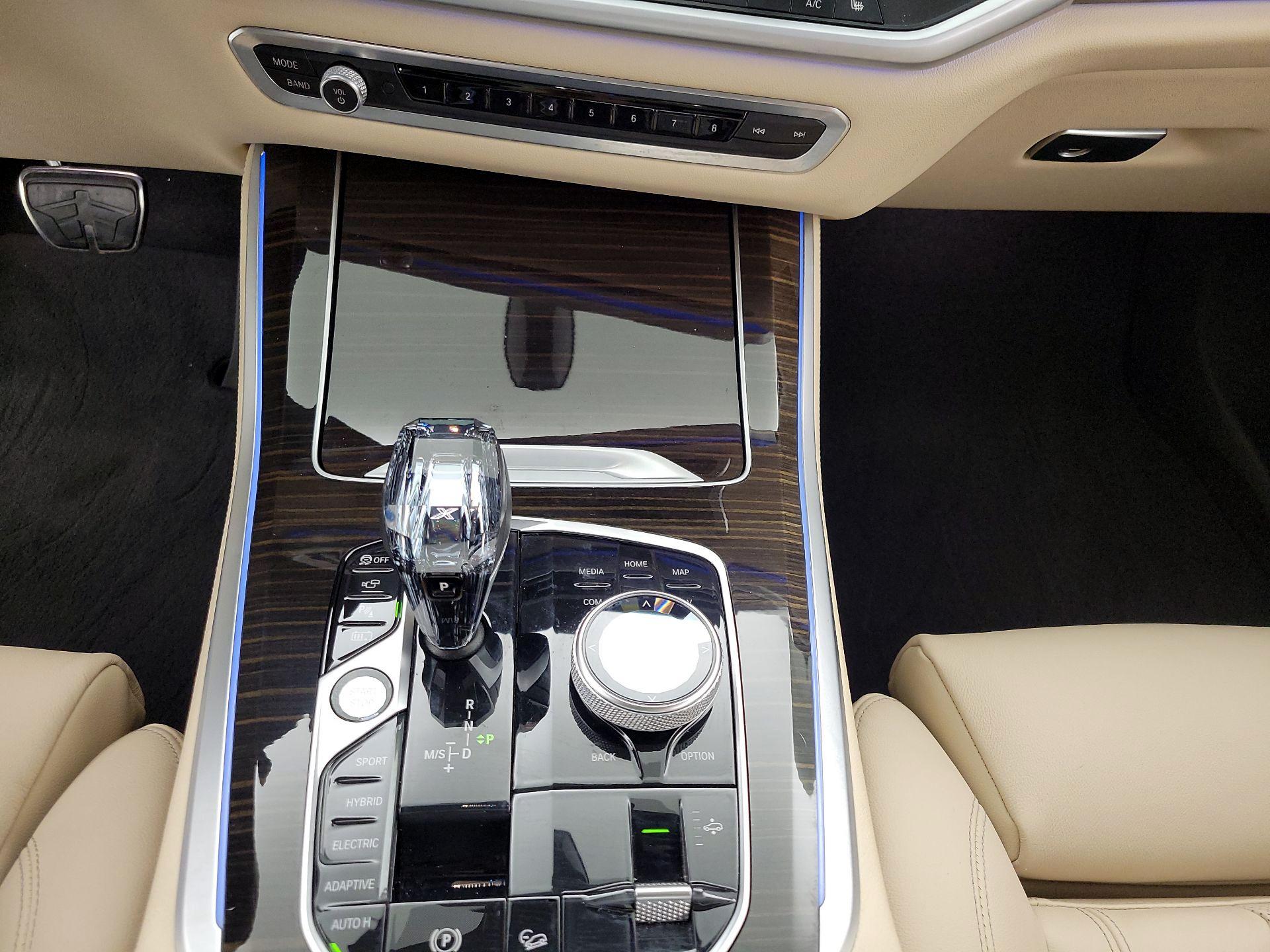 Thumbnail: 2021 BMW X5 - 18