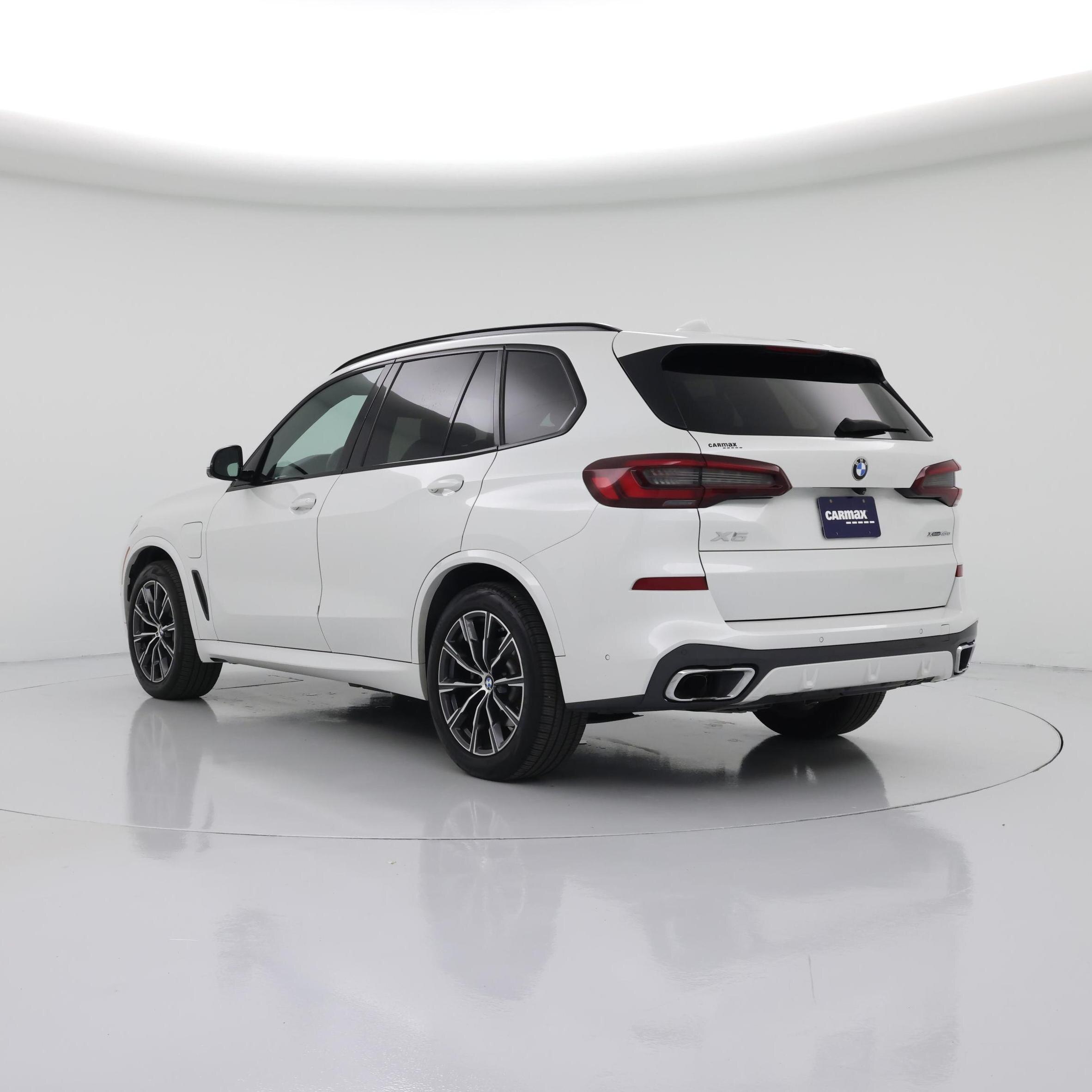 Thumbnail: 2021 BMW X5 - 2