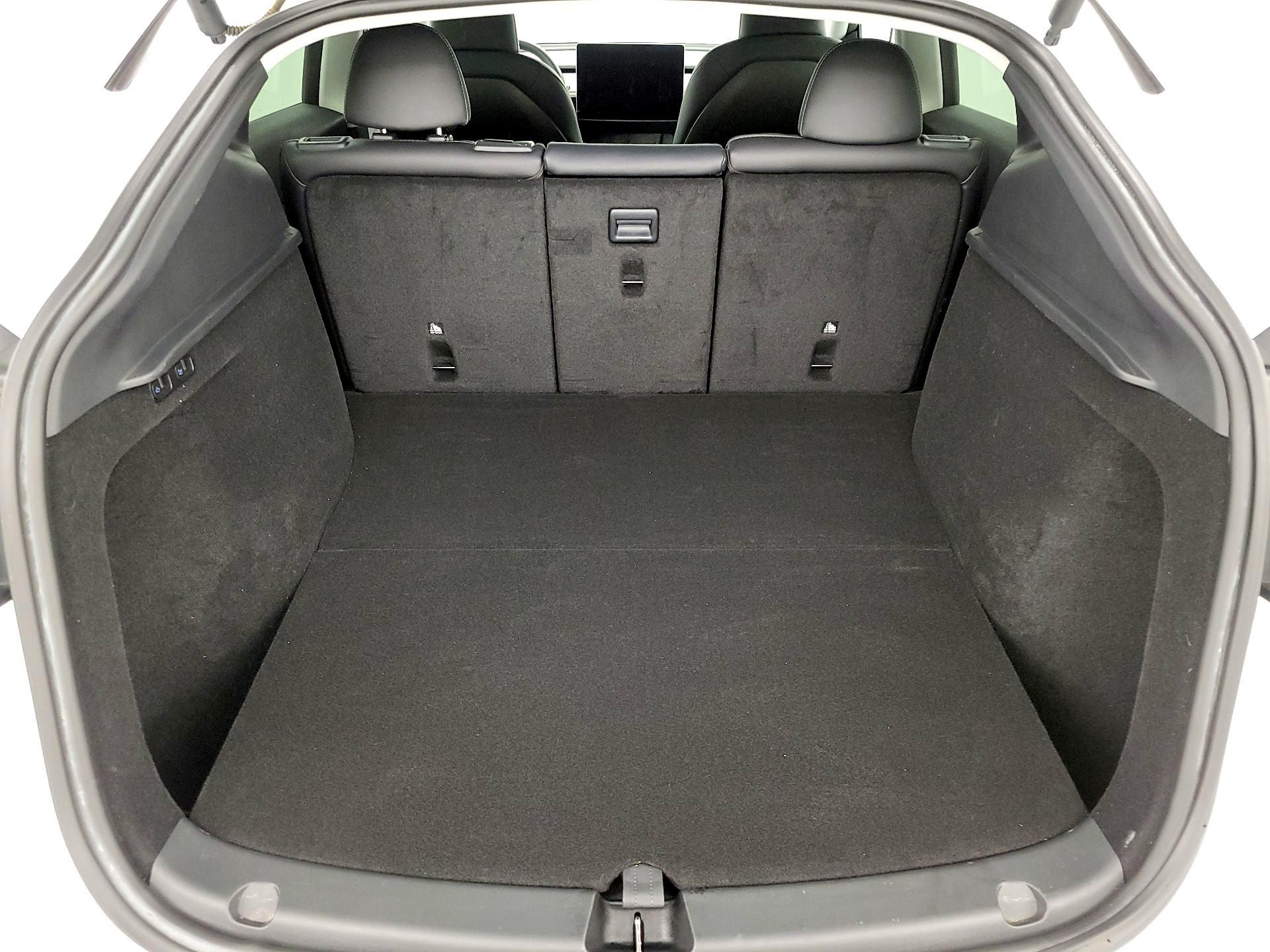 Thumbnail: 2023 Tesla Model Y - 19