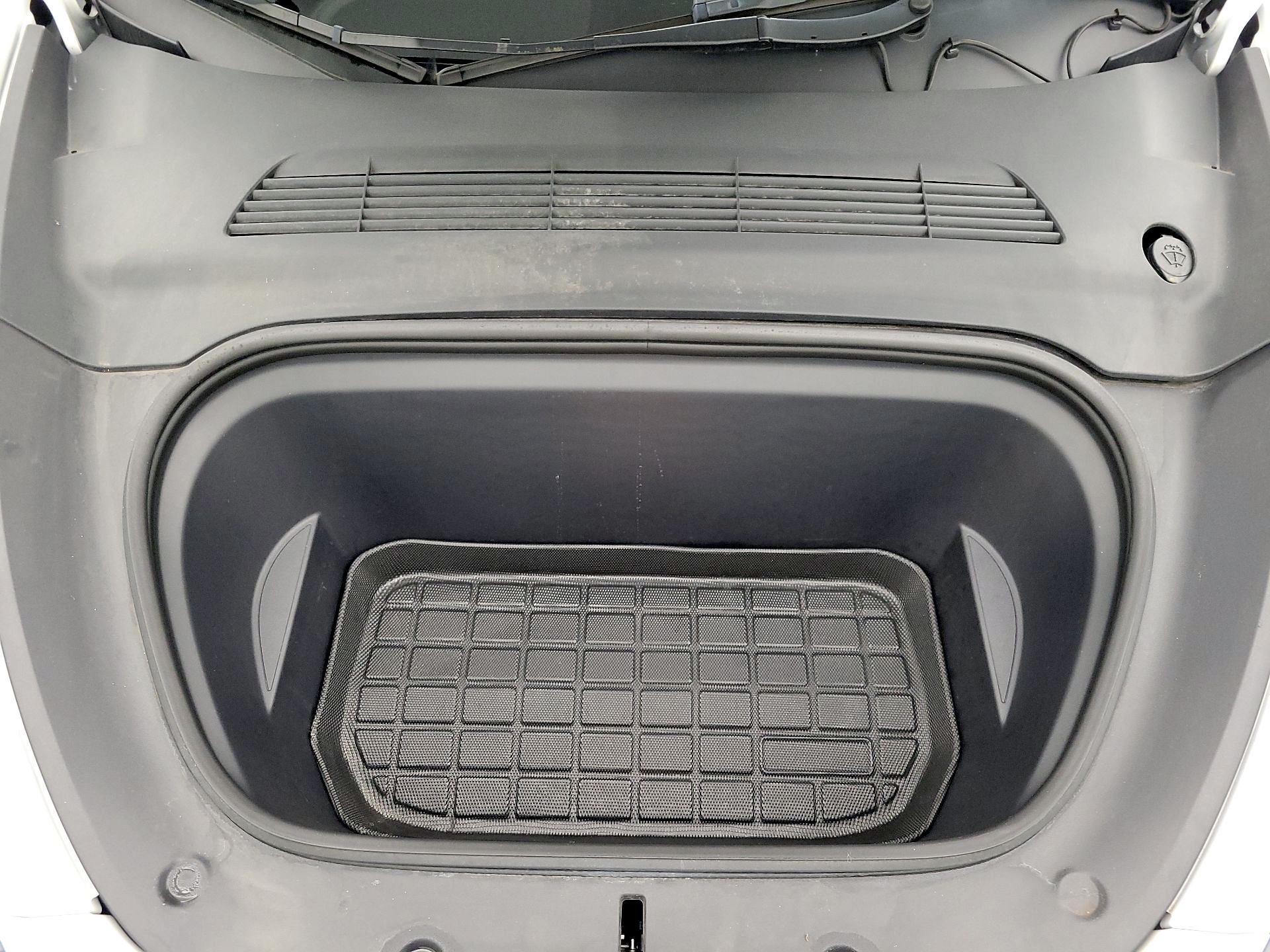 Thumbnail: 2023 Tesla Model Y - 20