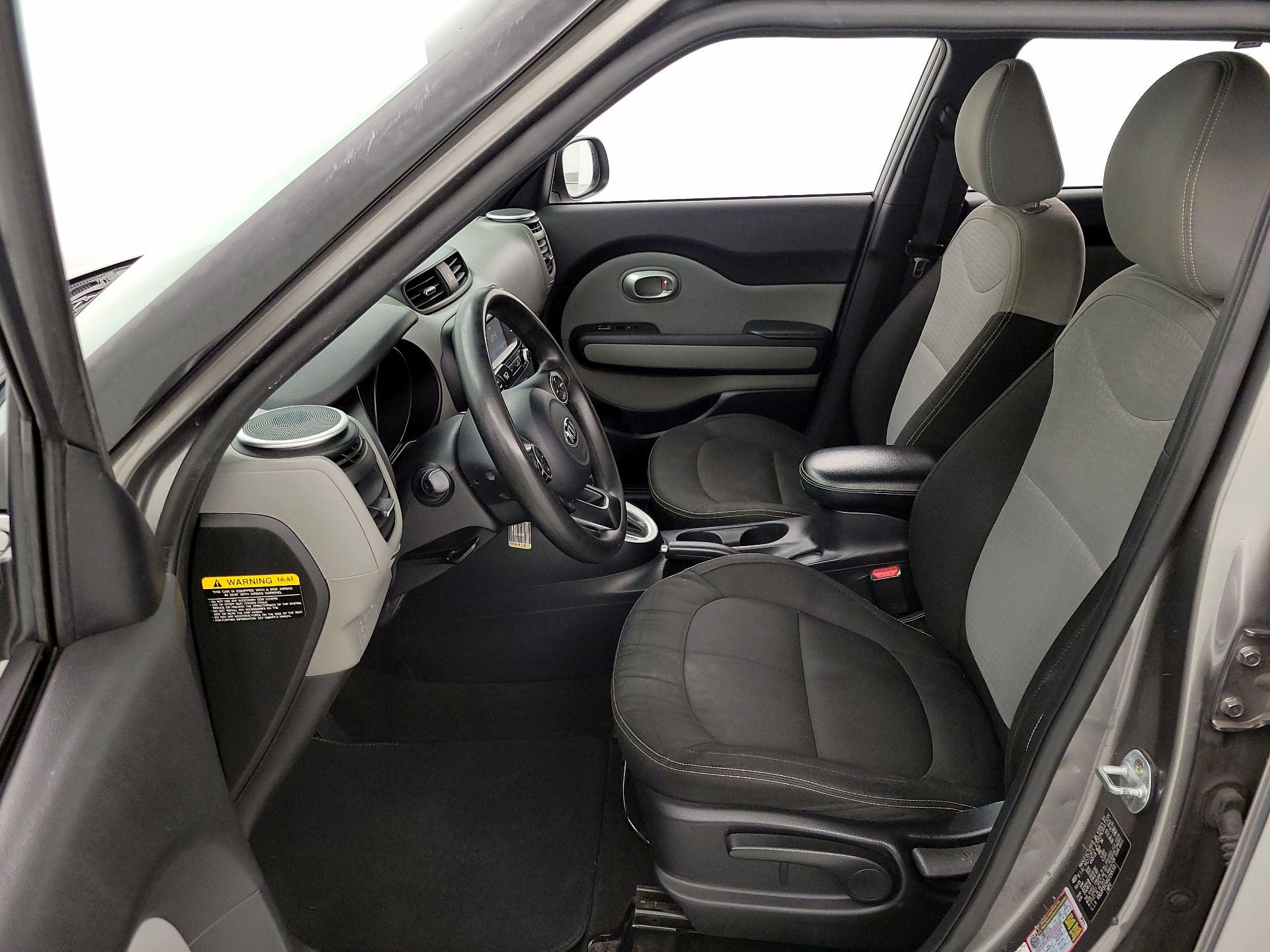 Thumbnail: 2016 Kia Soul - 11