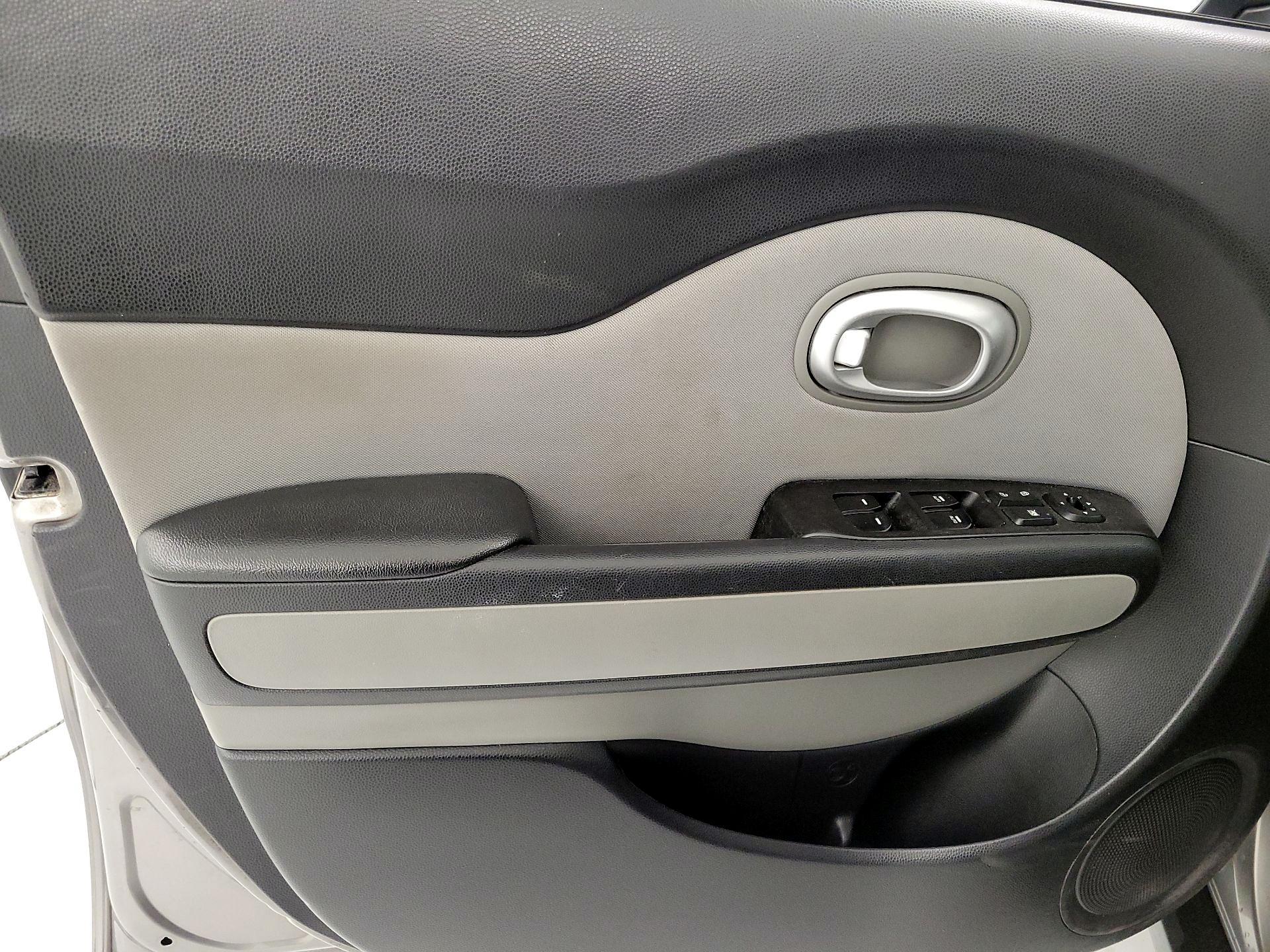 Thumbnail: 2016 Kia Soul - 12