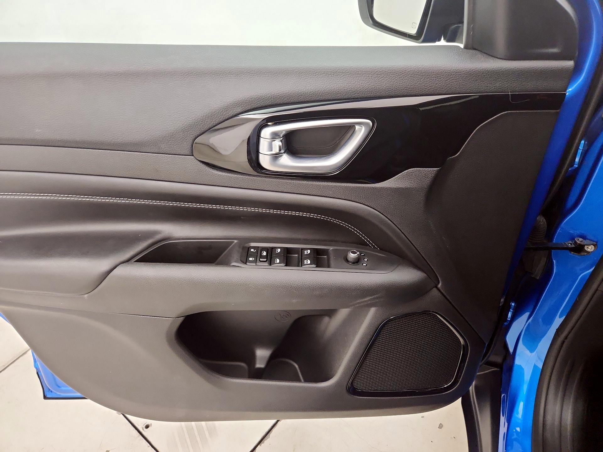 Thumbnail: 2024 Jeep Compass - 12