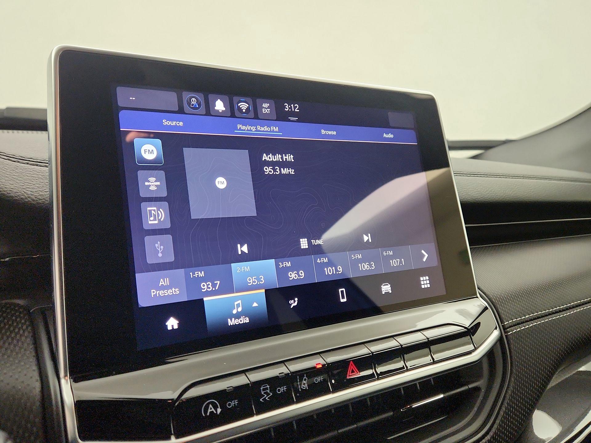 Thumbnail: 2024 Jeep Compass - 15