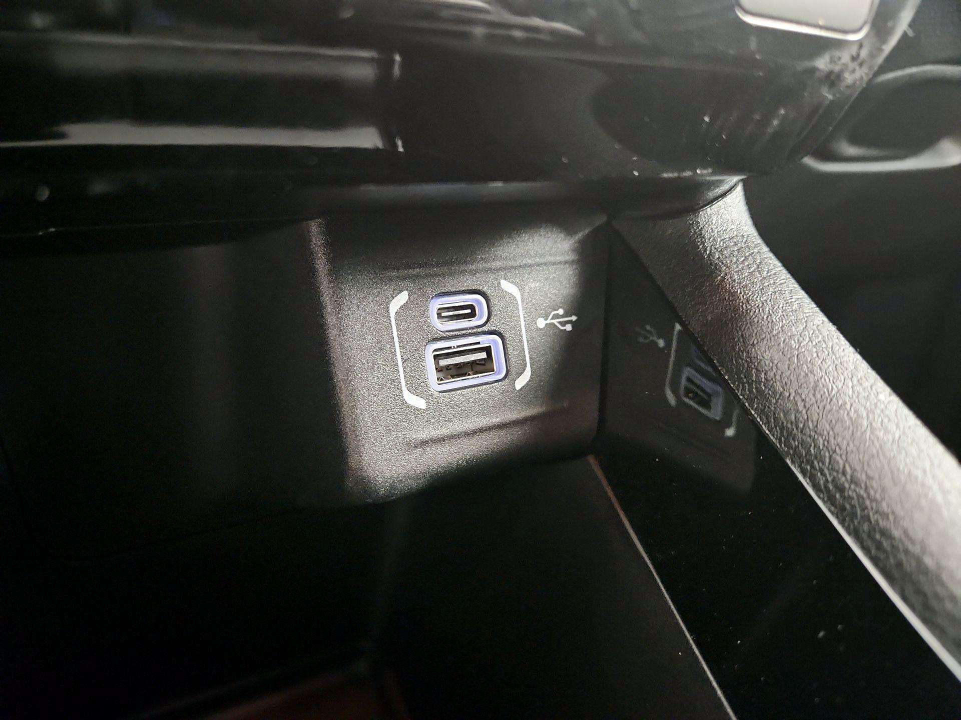 Thumbnail: 2024 Jeep Compass - 18