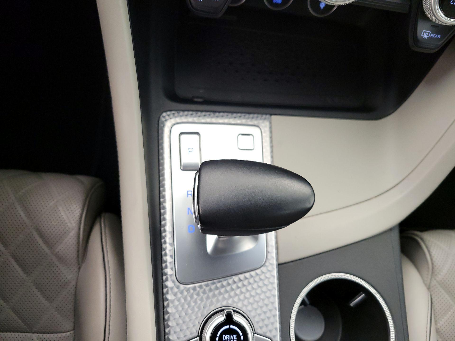 Thumbnail: 2022 Genesis G70 - 18