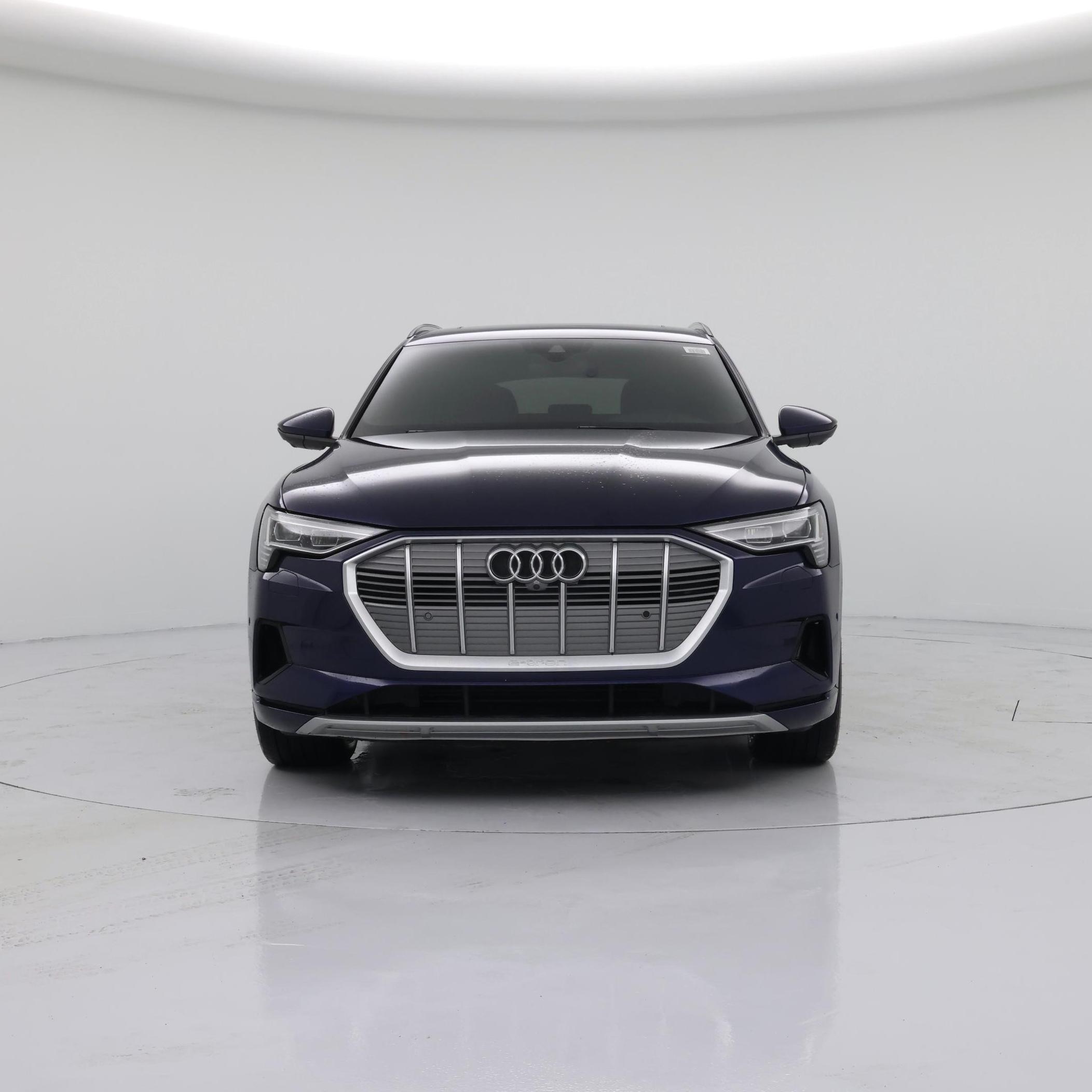 Thumbnail: 2022 Audi e-tron - 5