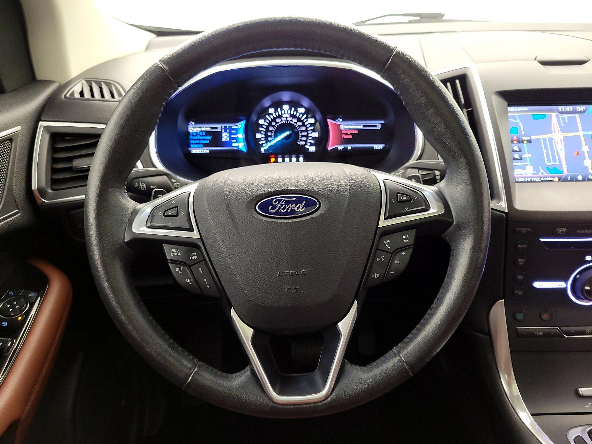 Thumbnail: 2015 Ford Edge - 10