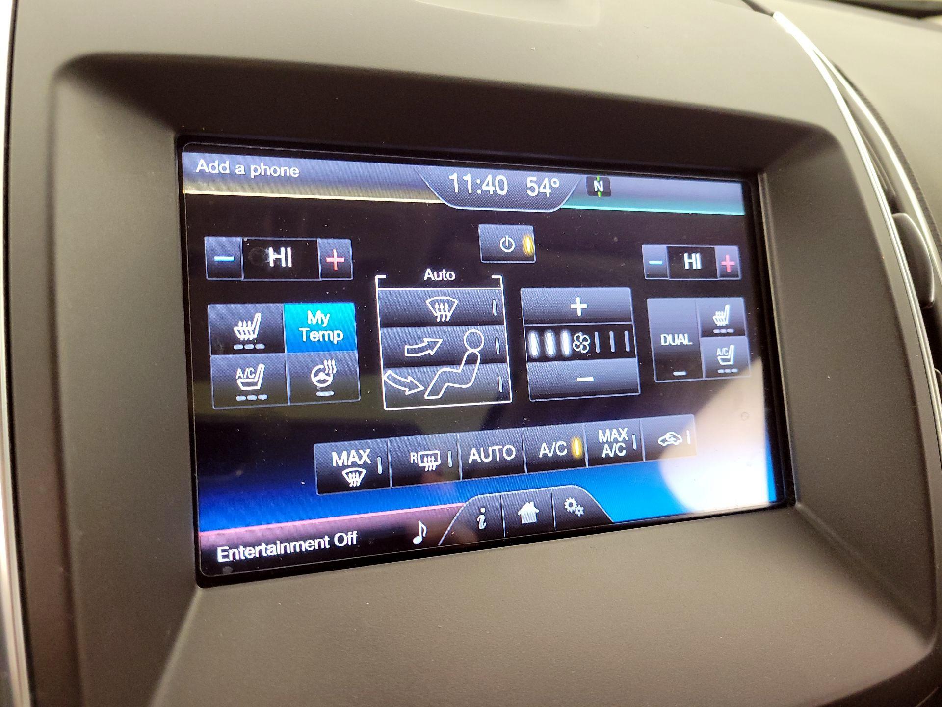 Thumbnail: 2015 Ford Edge - 17