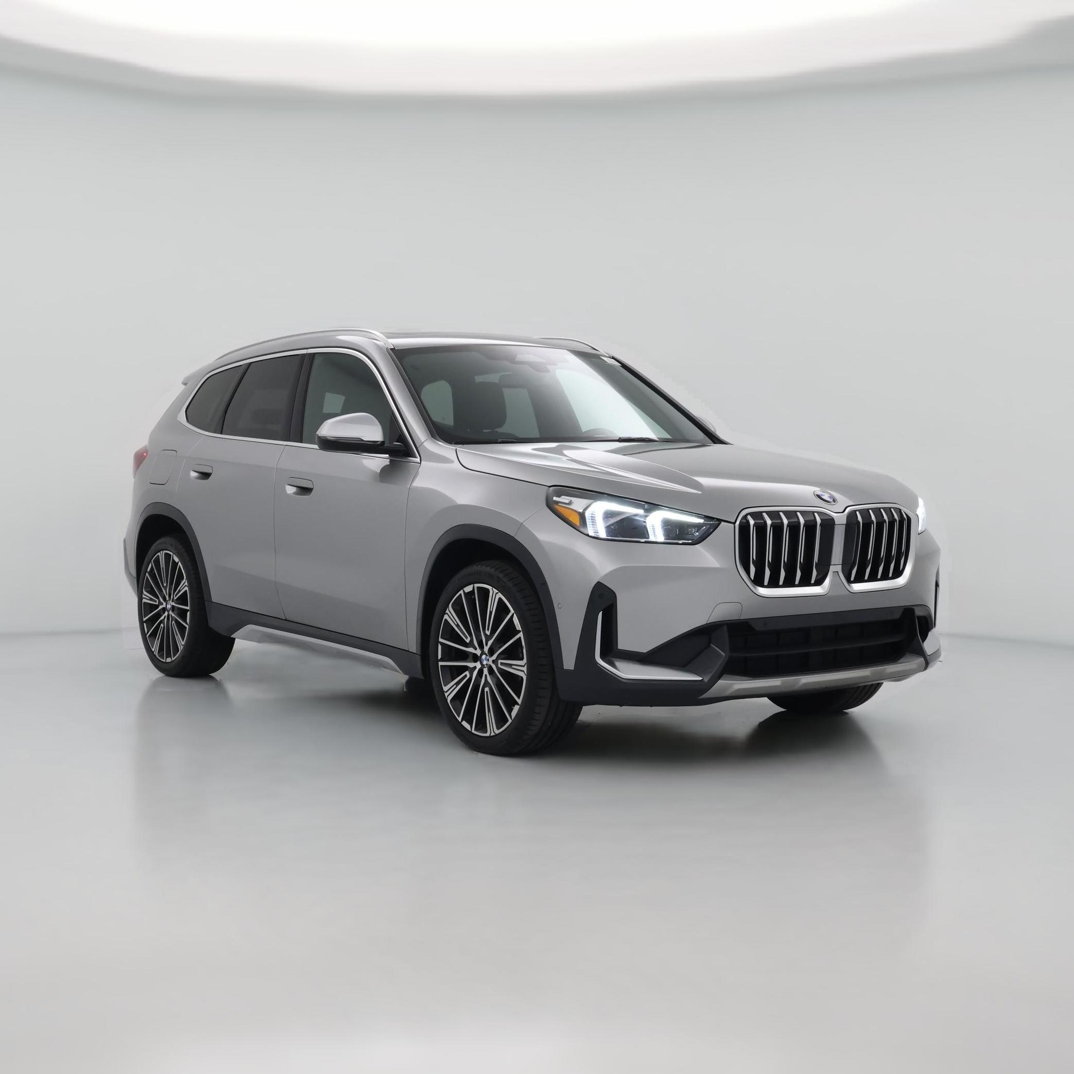 Thumbnail: 2023 BMW X1 - 1