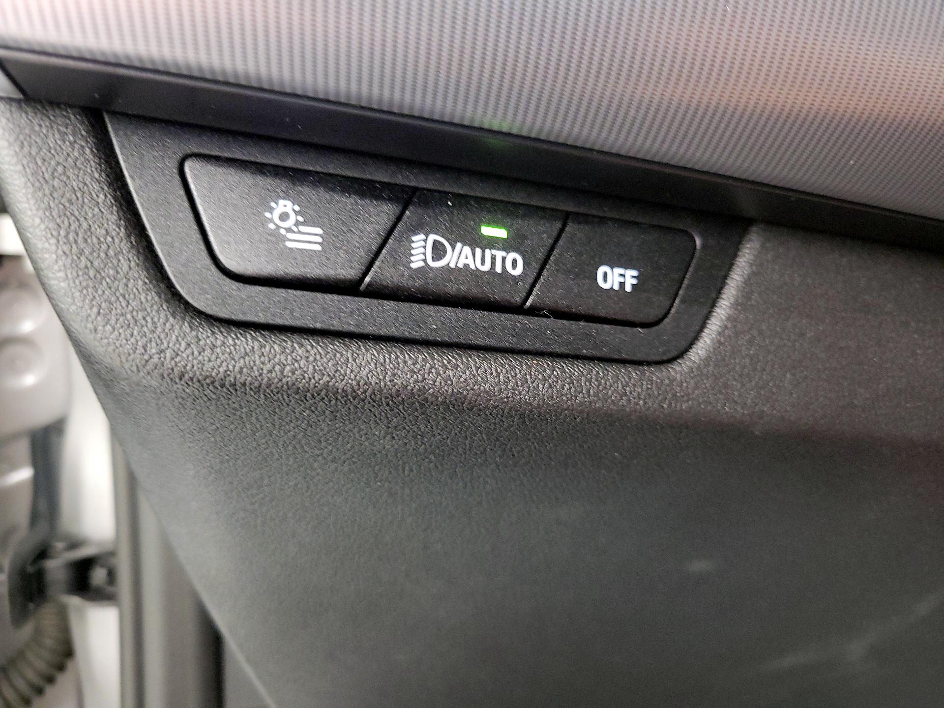 Thumbnail: 2023 BMW X1 - 13