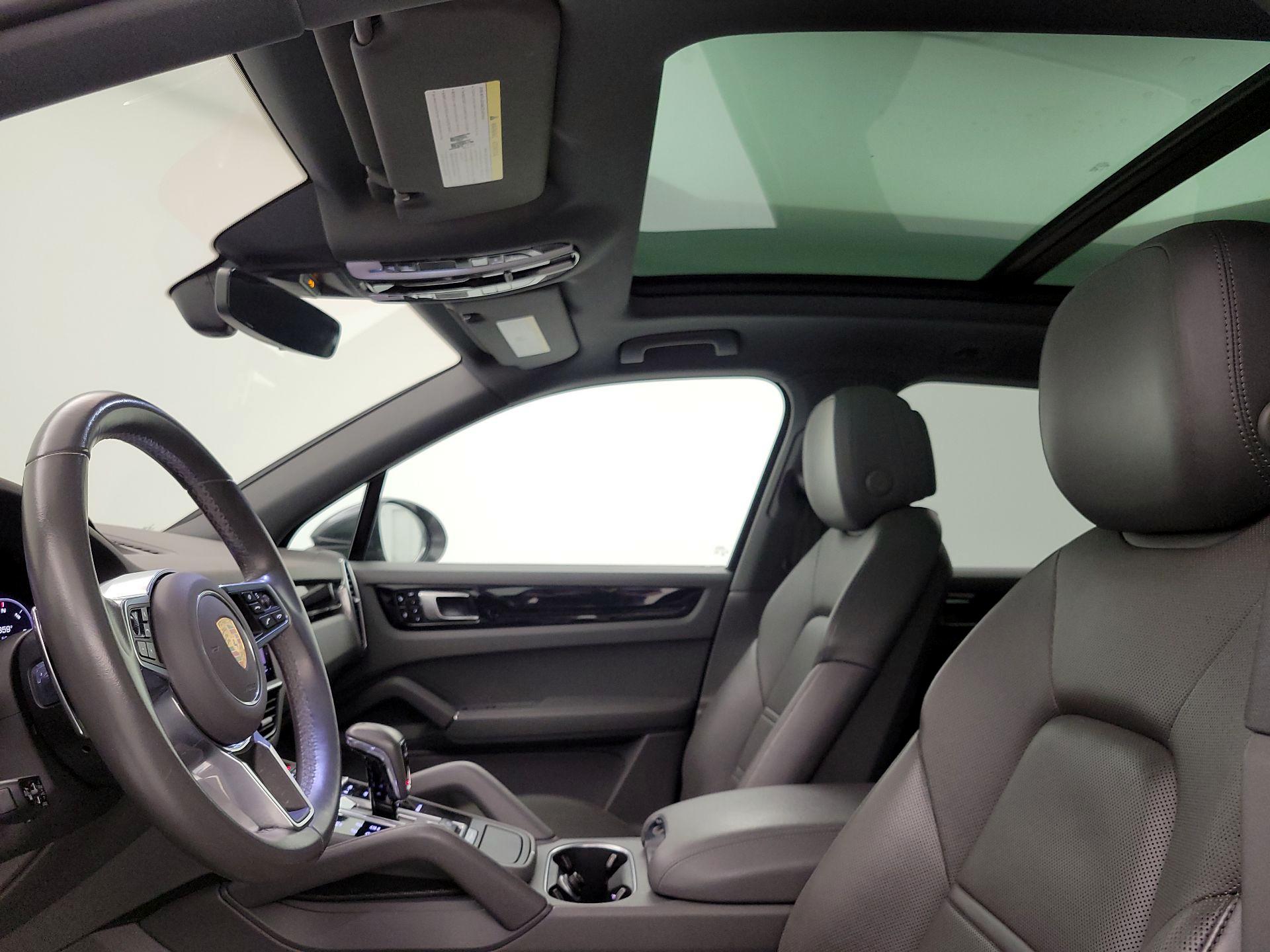 Thumbnail: 2019 Porsche Cayenne - 20