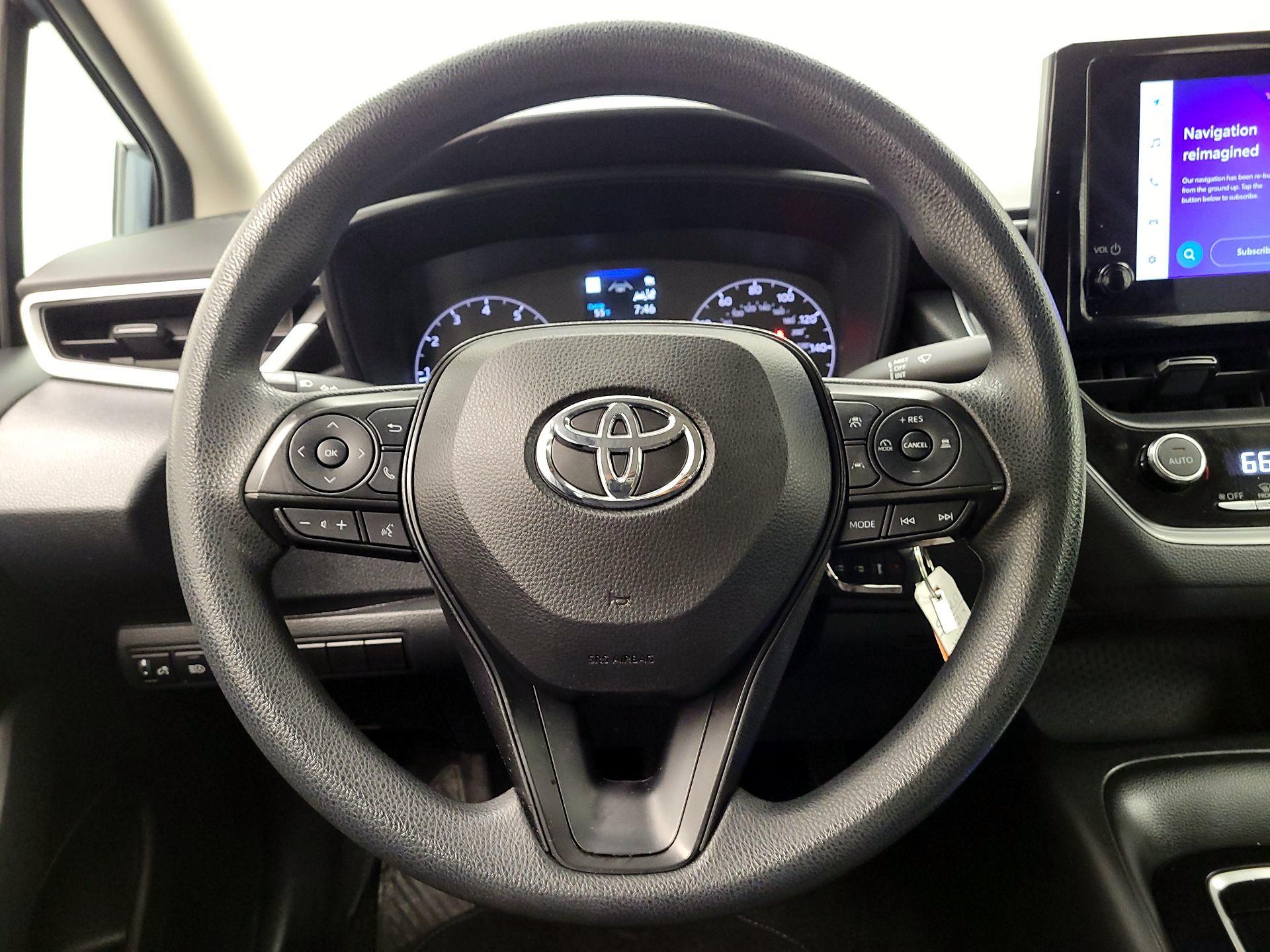 Thumbnail: 2023 Toyota Corolla - 10