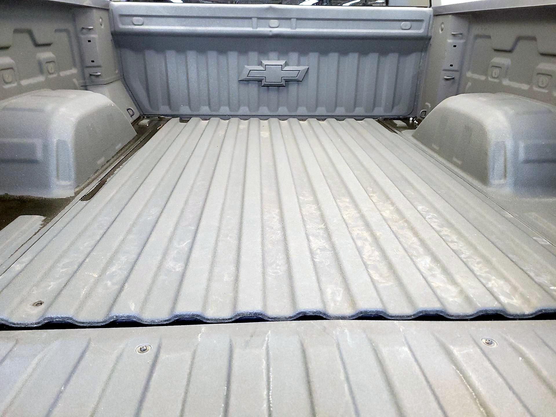 Thumbnail: 2023 Chevrolet Silverado 1500 - 18