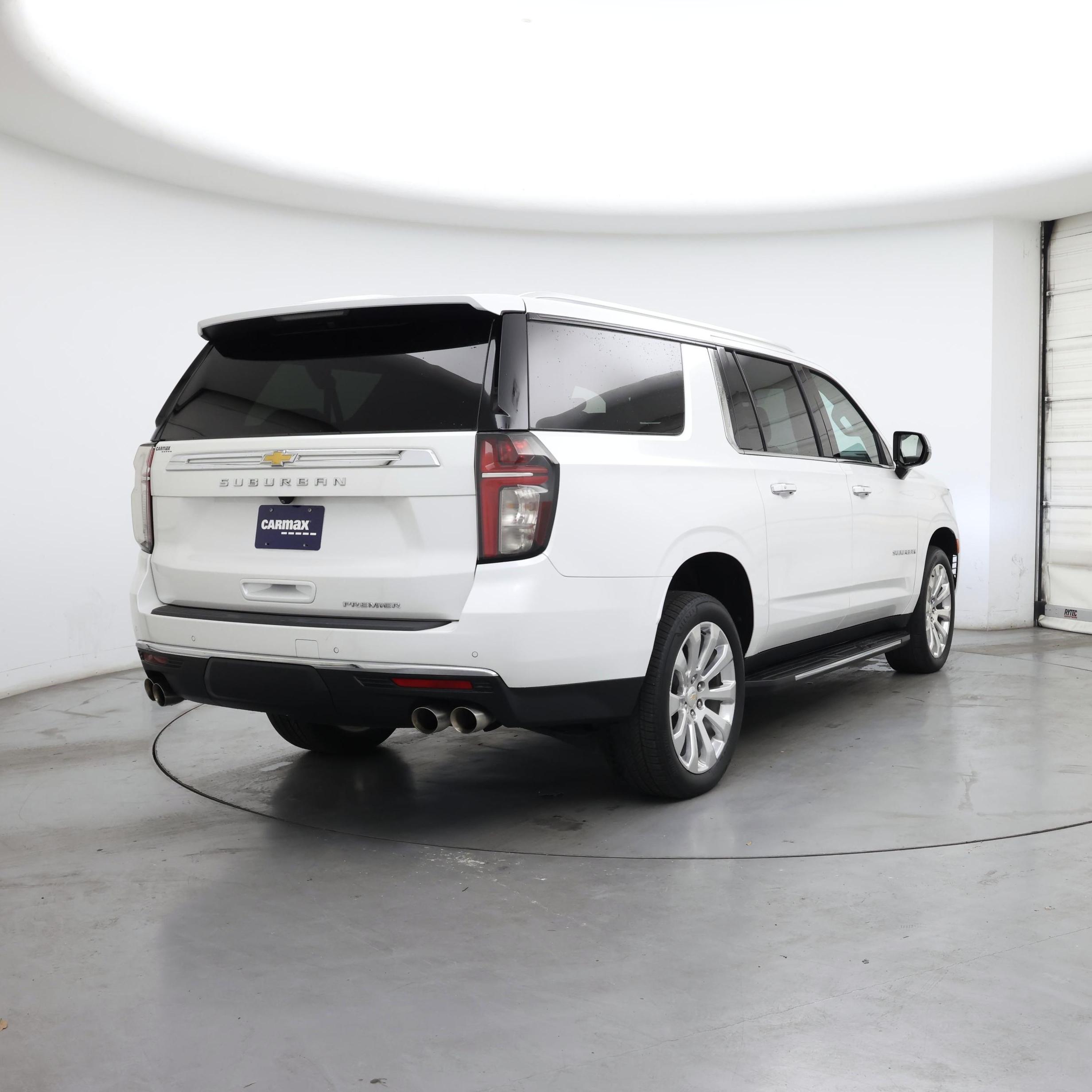 Thumbnail: 2023 Chevrolet Suburban - 8