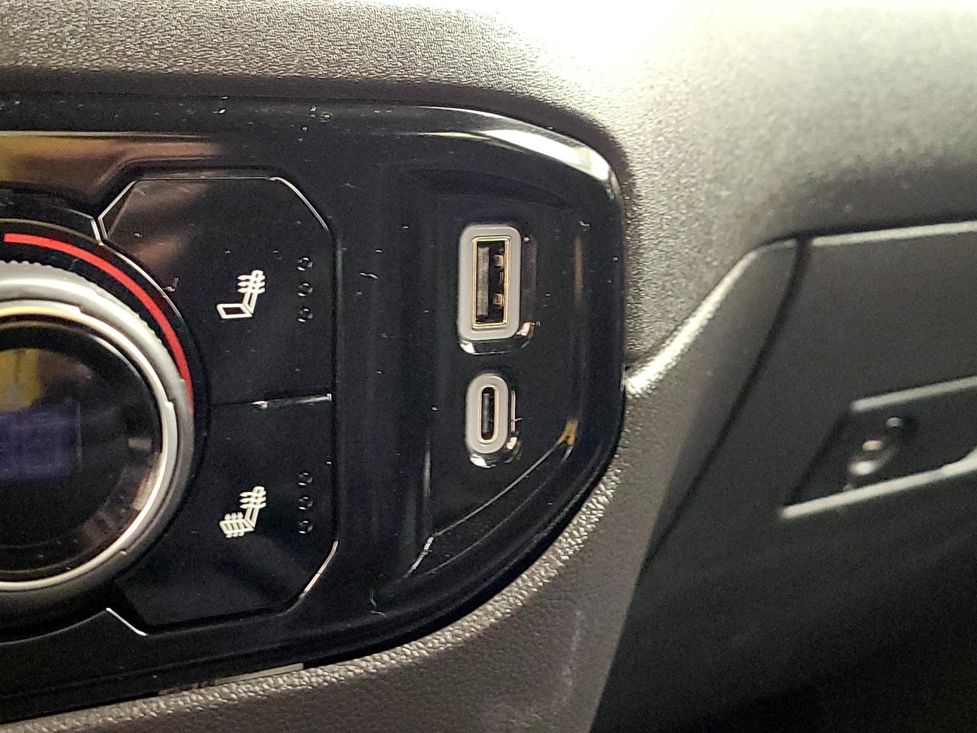 Thumbnail: 2023 Chevrolet Silverado 1500 - 18