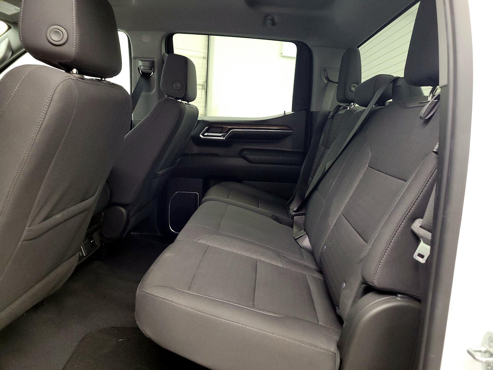 Thumbnail: 2023 Chevrolet Silverado 1500 - 19