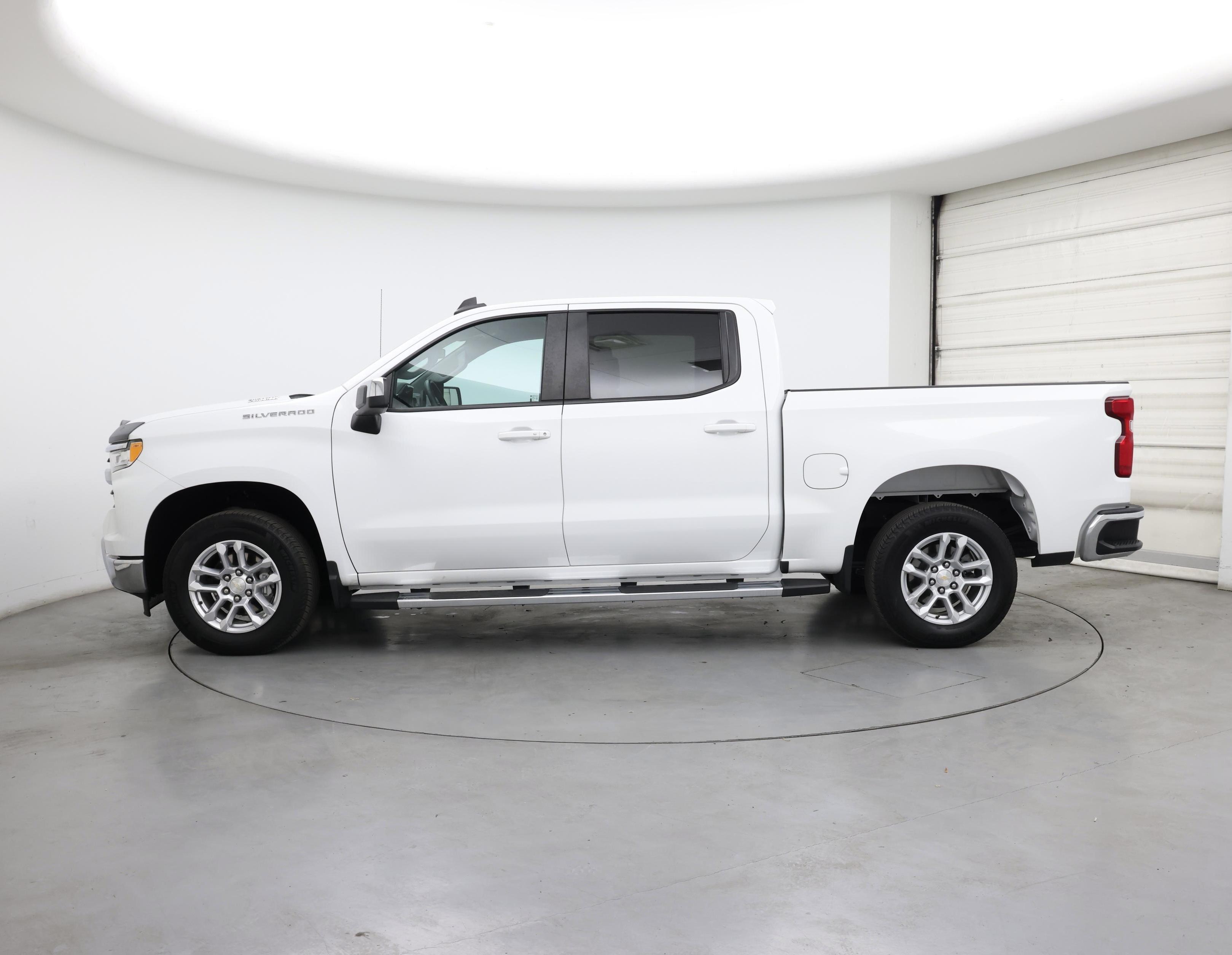 Thumbnail: 2023 Chevrolet Silverado 1500 - 3