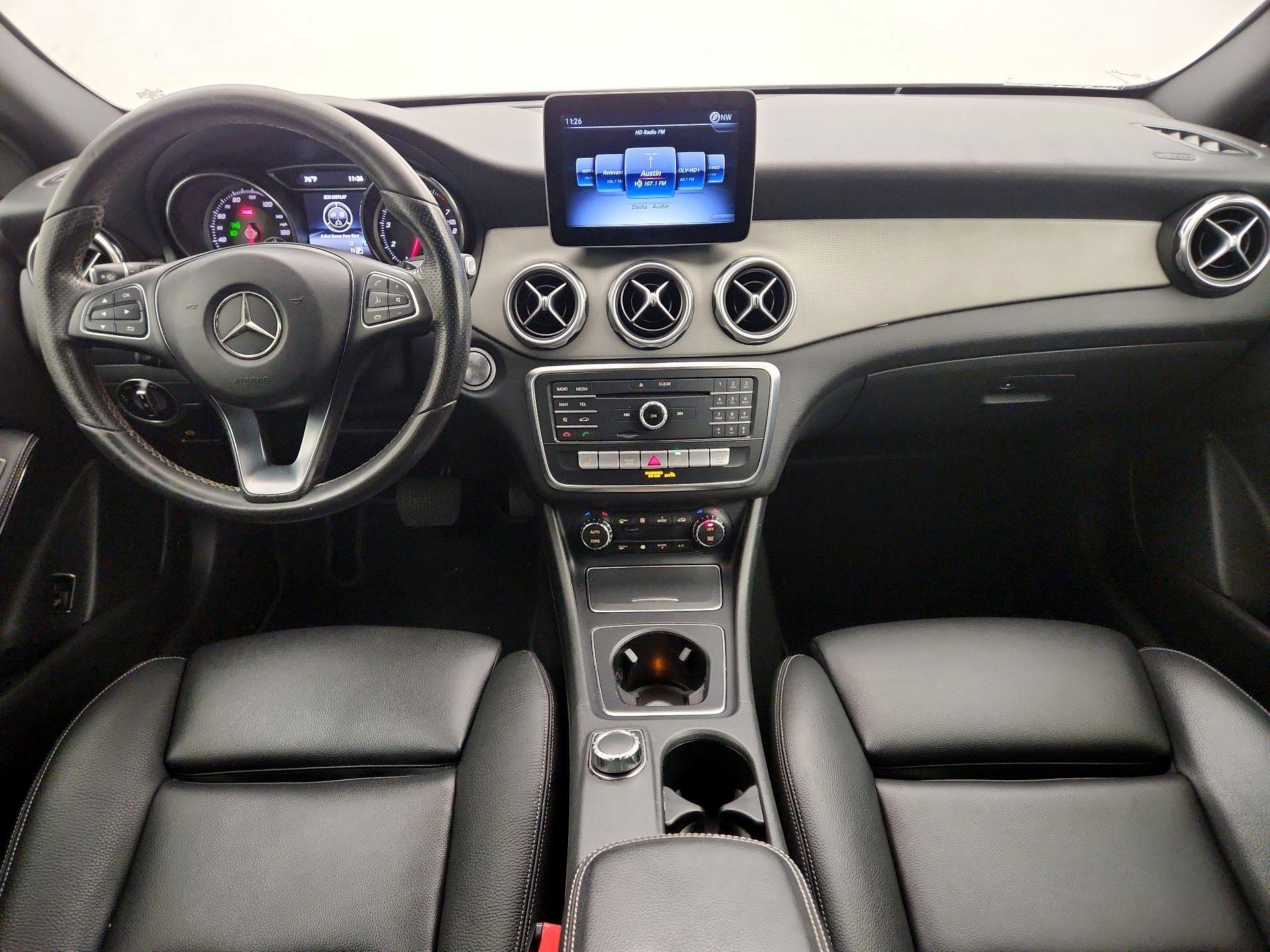 Thumbnail: 2018 Mercedes-Benz GLA - 9