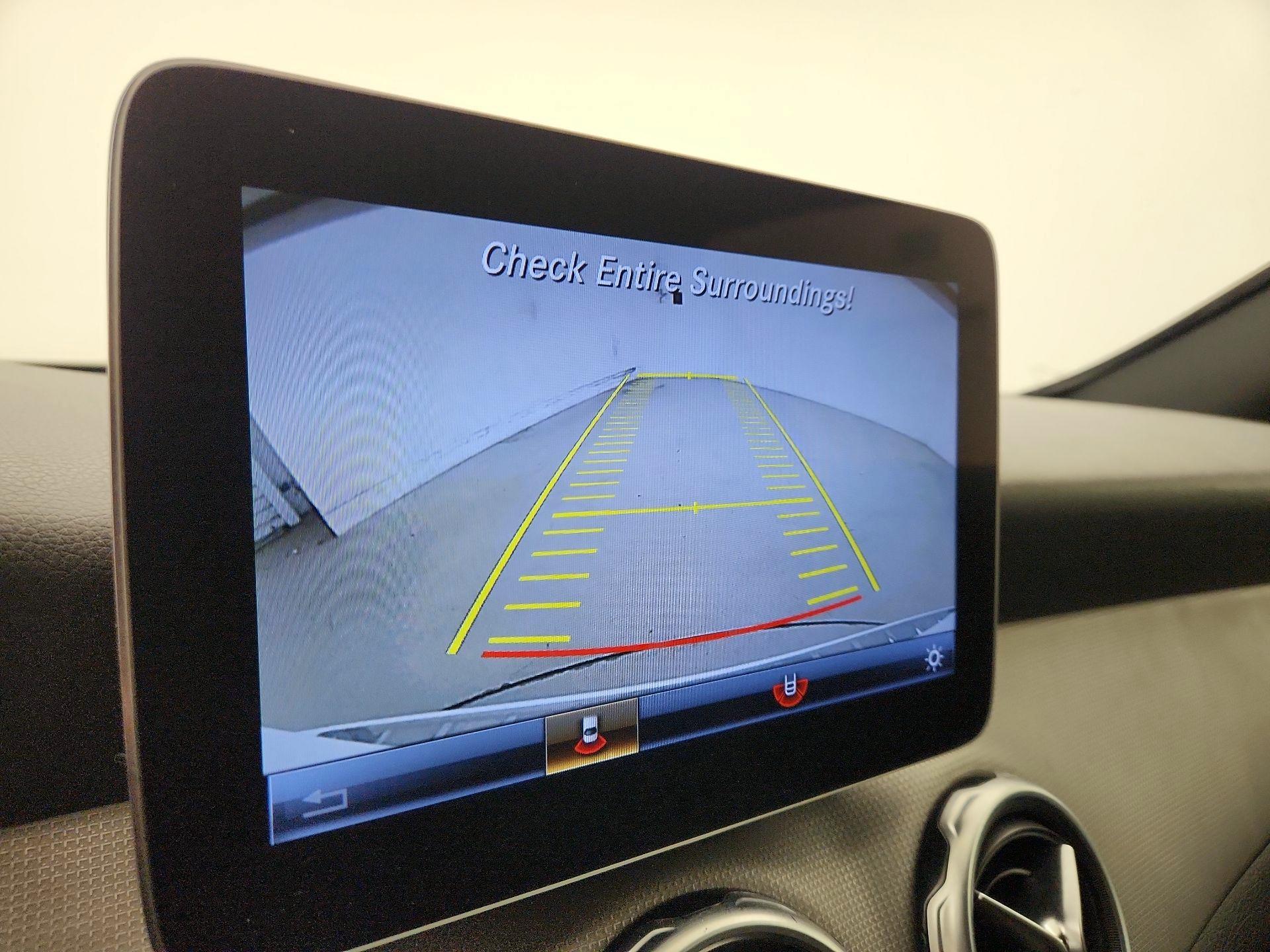 Thumbnail: 2018 Mercedes-Benz GLA - 14