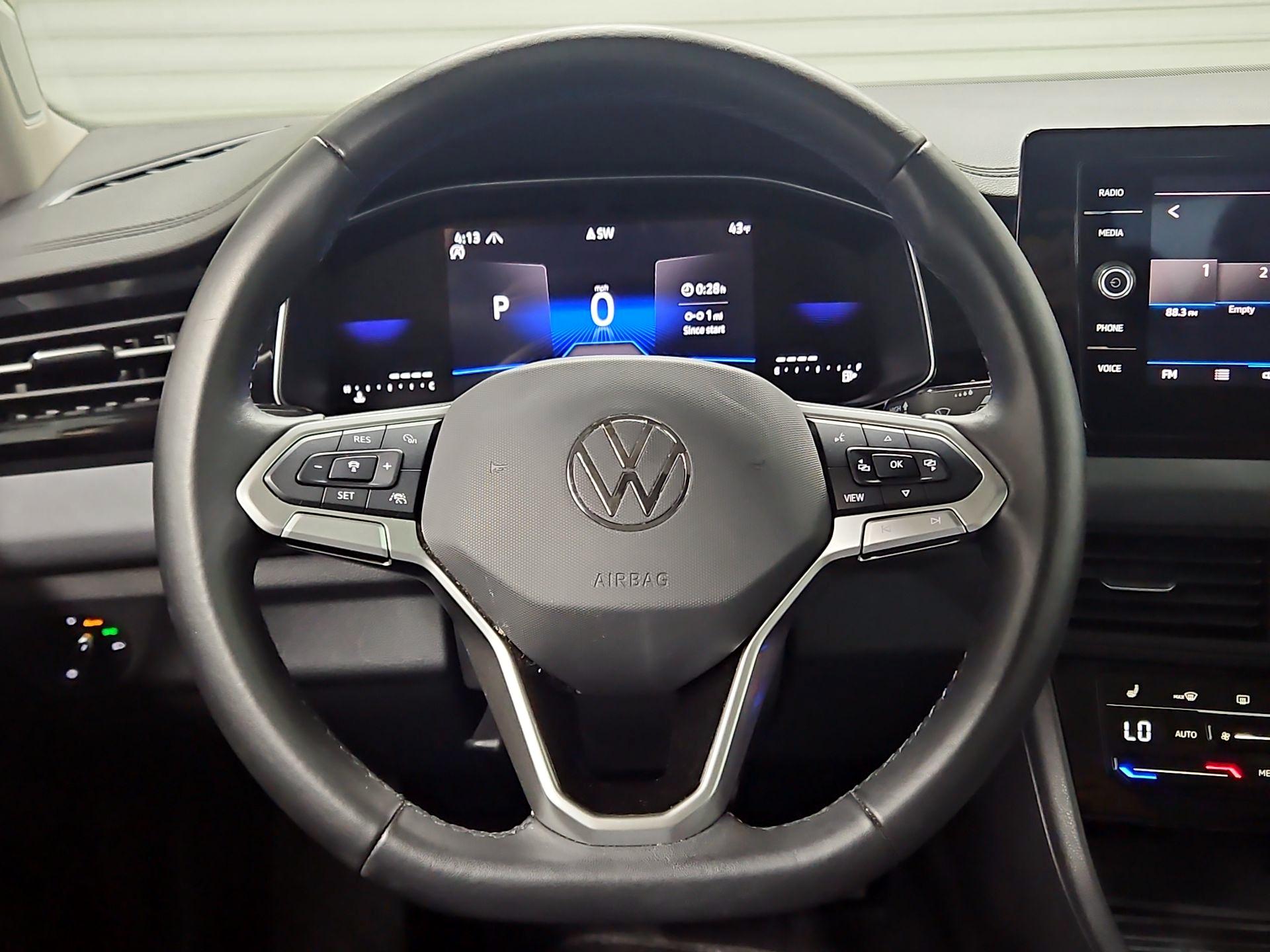 Thumbnail: 2025 Volkswagen Jetta - 10