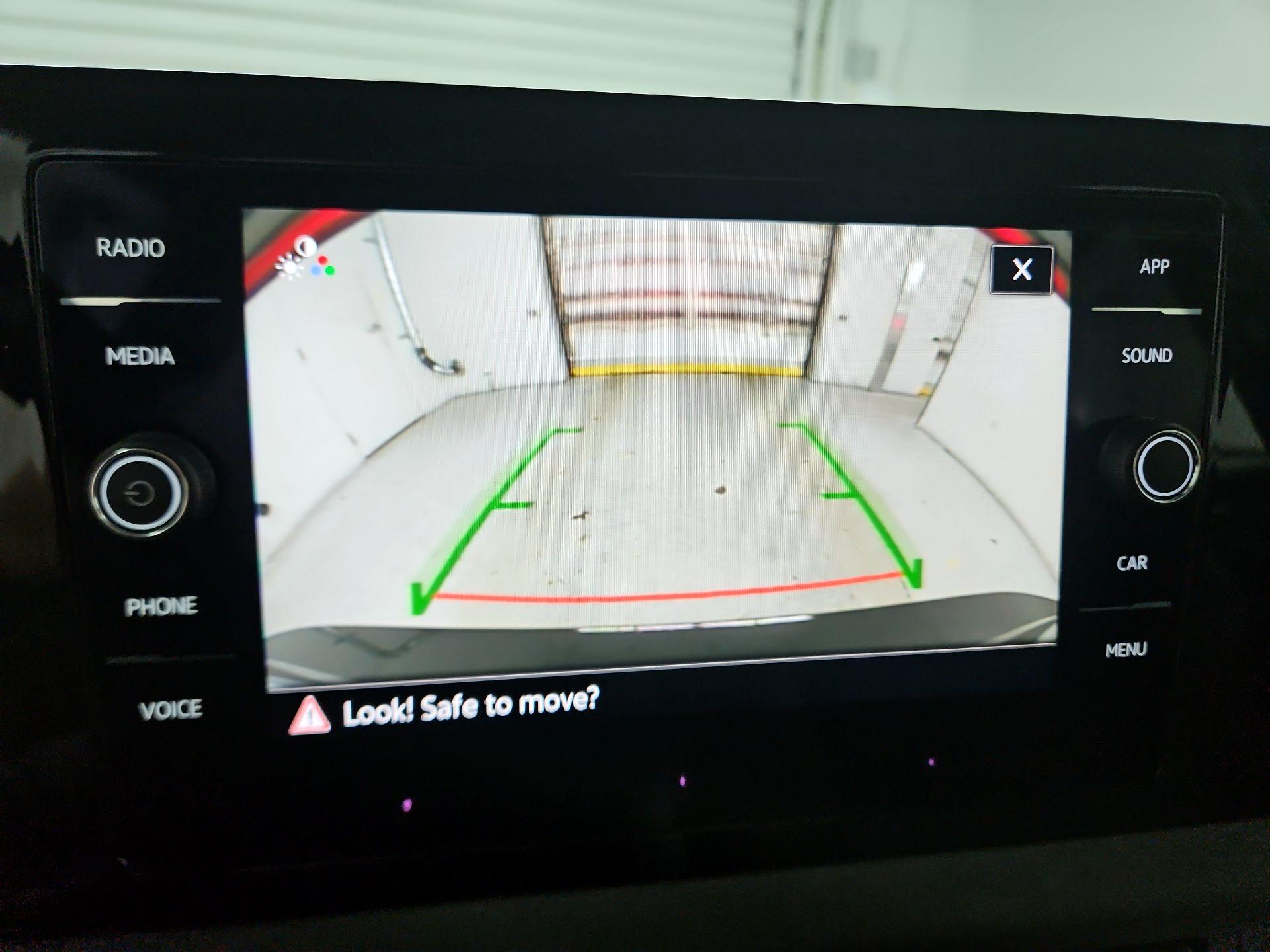 Thumbnail: 2025 Volkswagen Jetta - 14