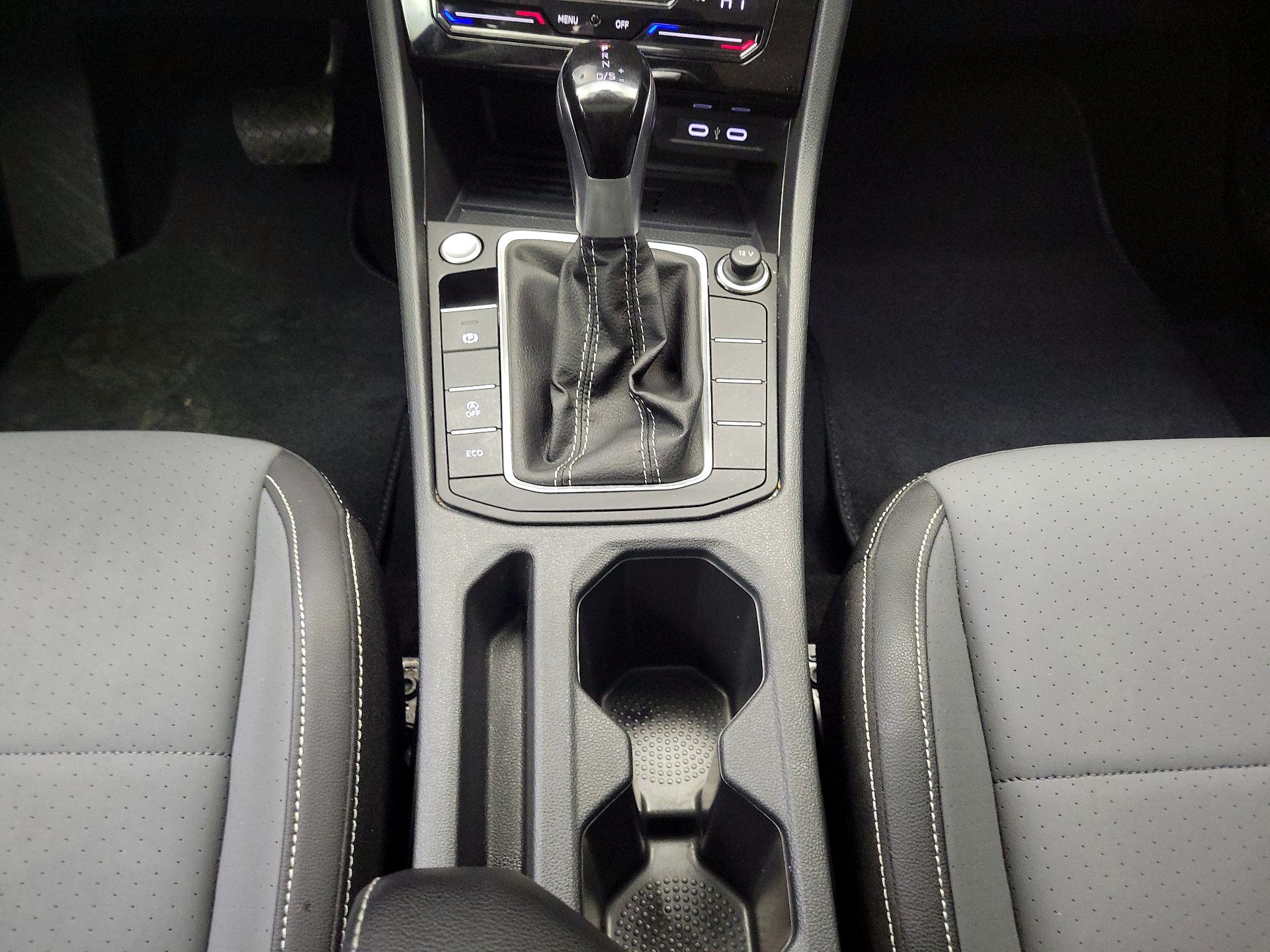 Thumbnail: 2025 Volkswagen Jetta - 17