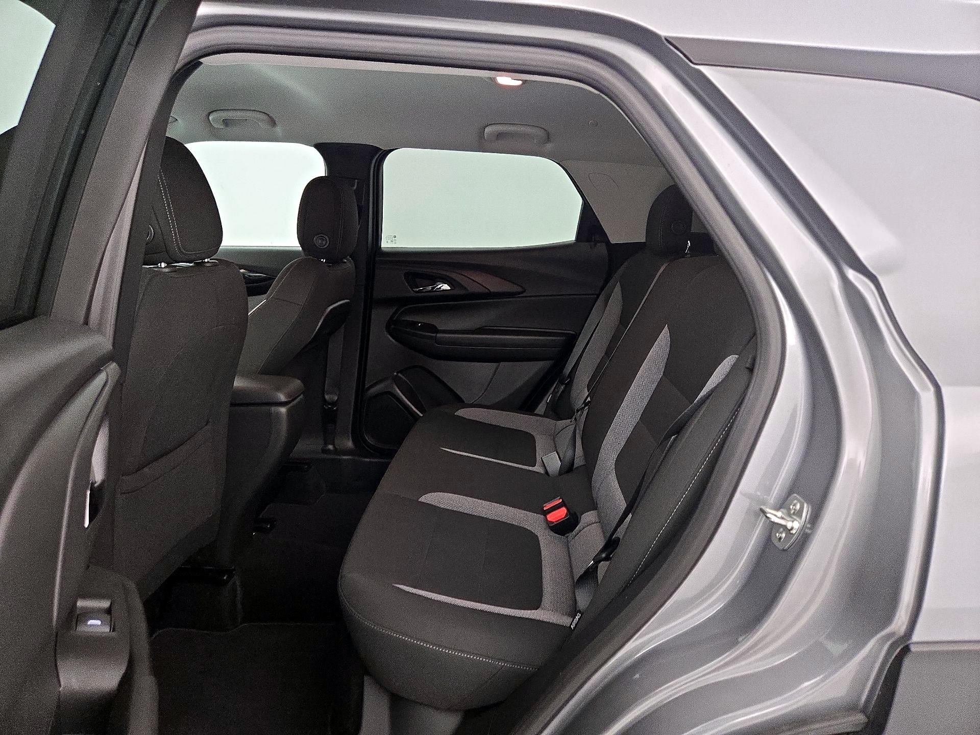 Thumbnail: 2025 Chevrolet TrailBlazer - 19