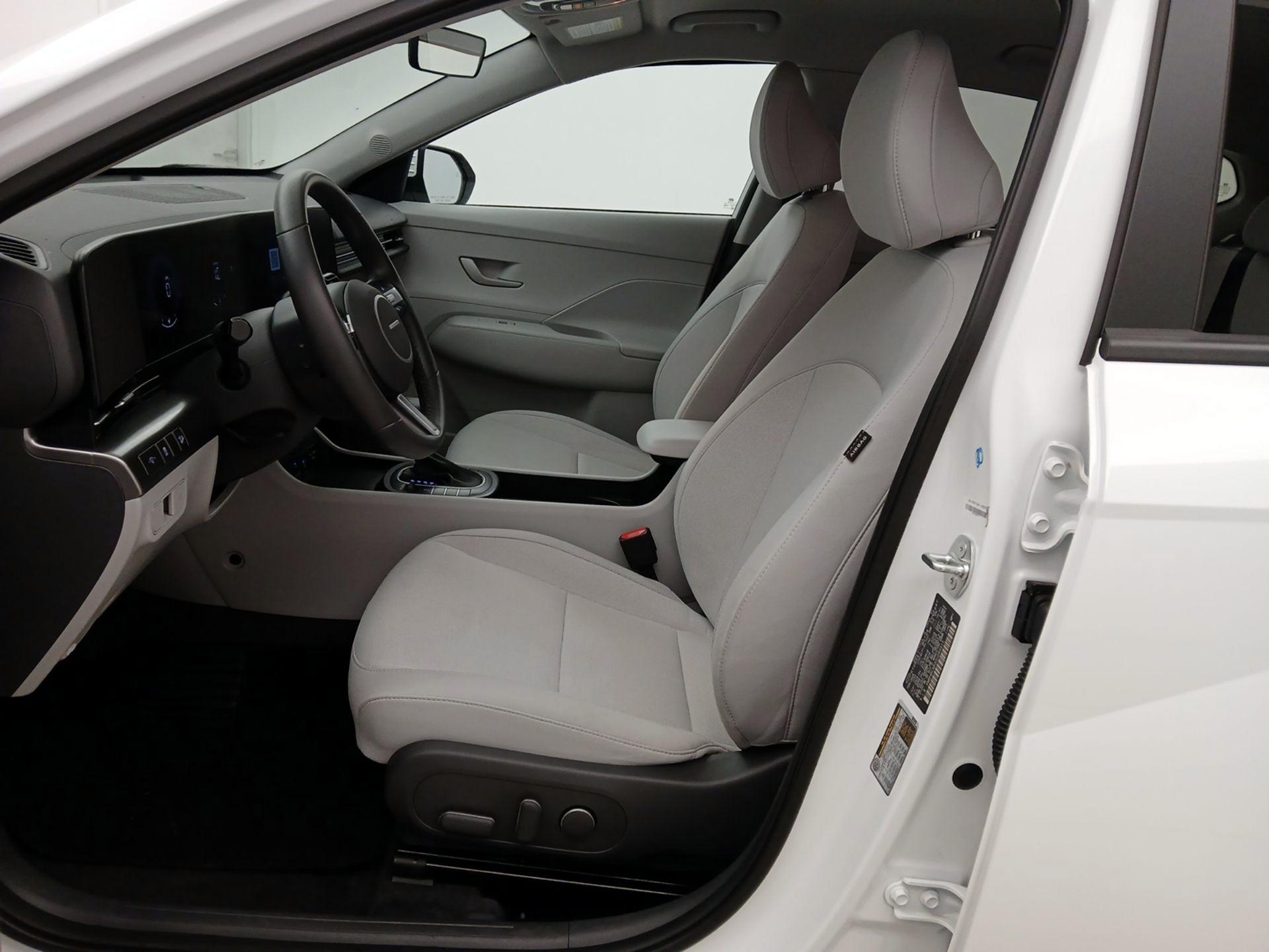 Thumbnail: 2025 Hyundai Kona - 11