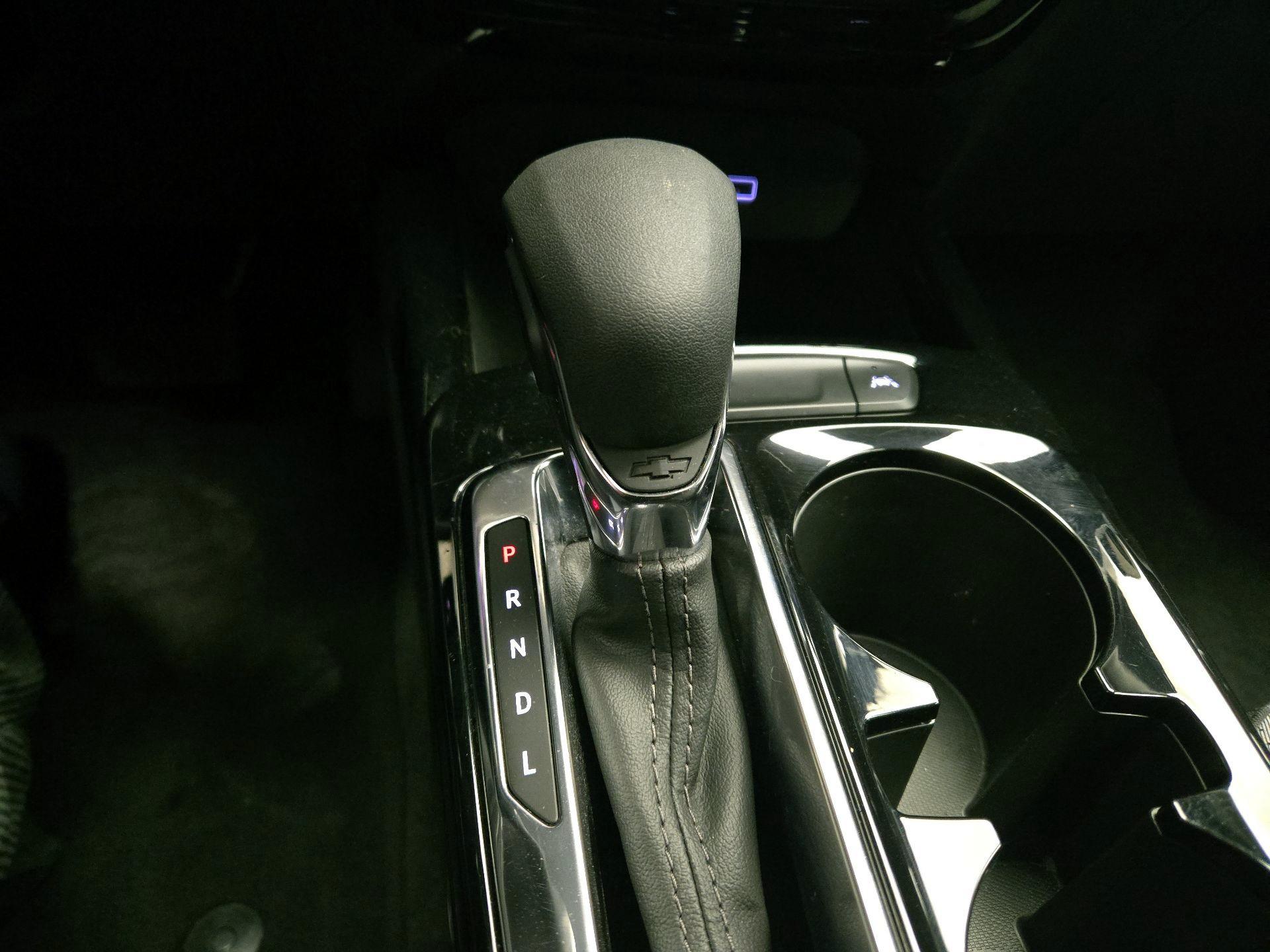 Thumbnail: 2025 Chevrolet Trax - 17