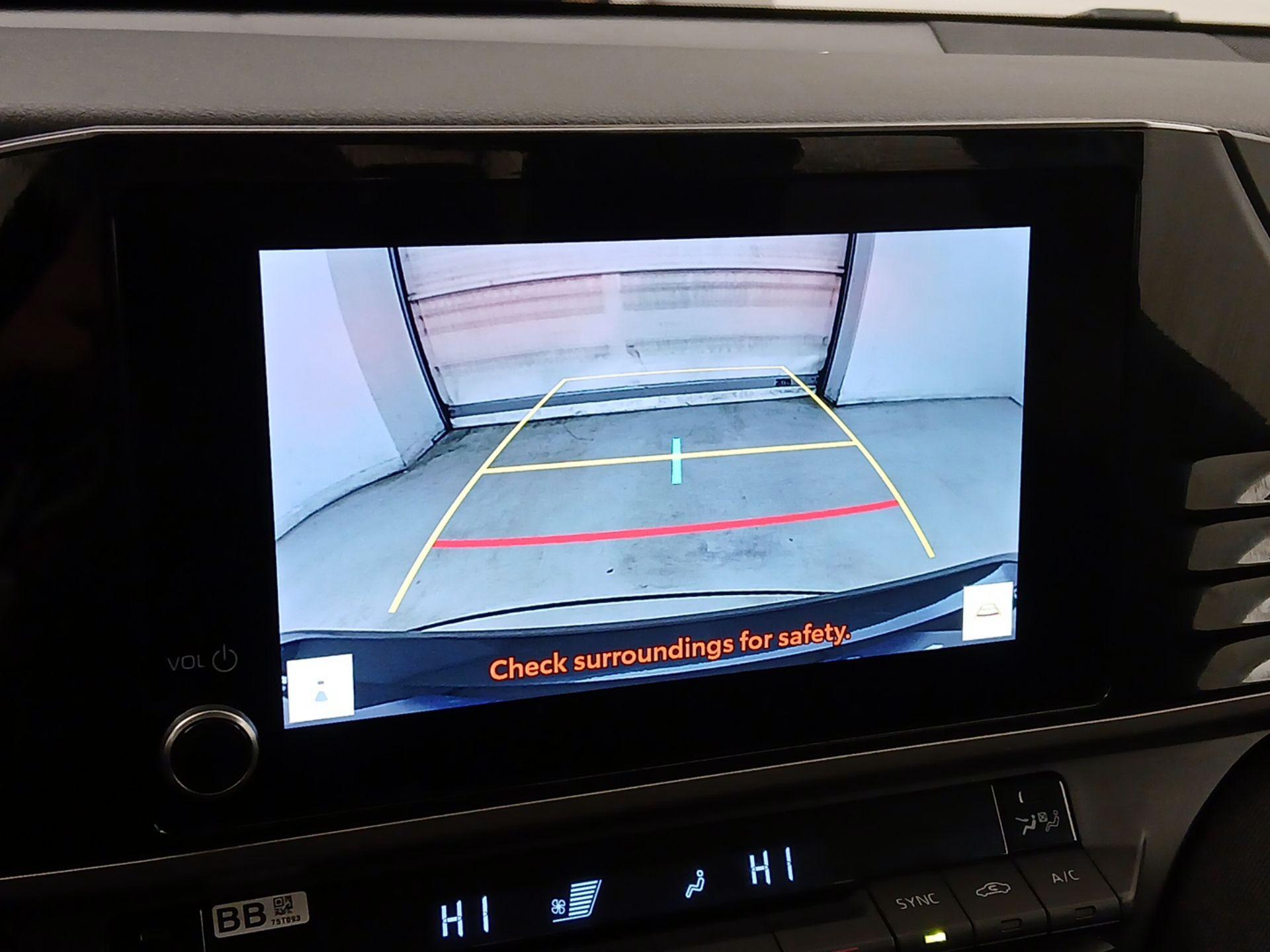 Thumbnail: 2025 Toyota Camry - 14