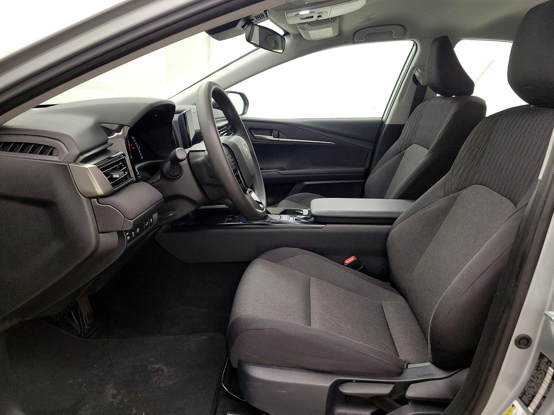 Thumbnail: 2025 Toyota Camry - 11