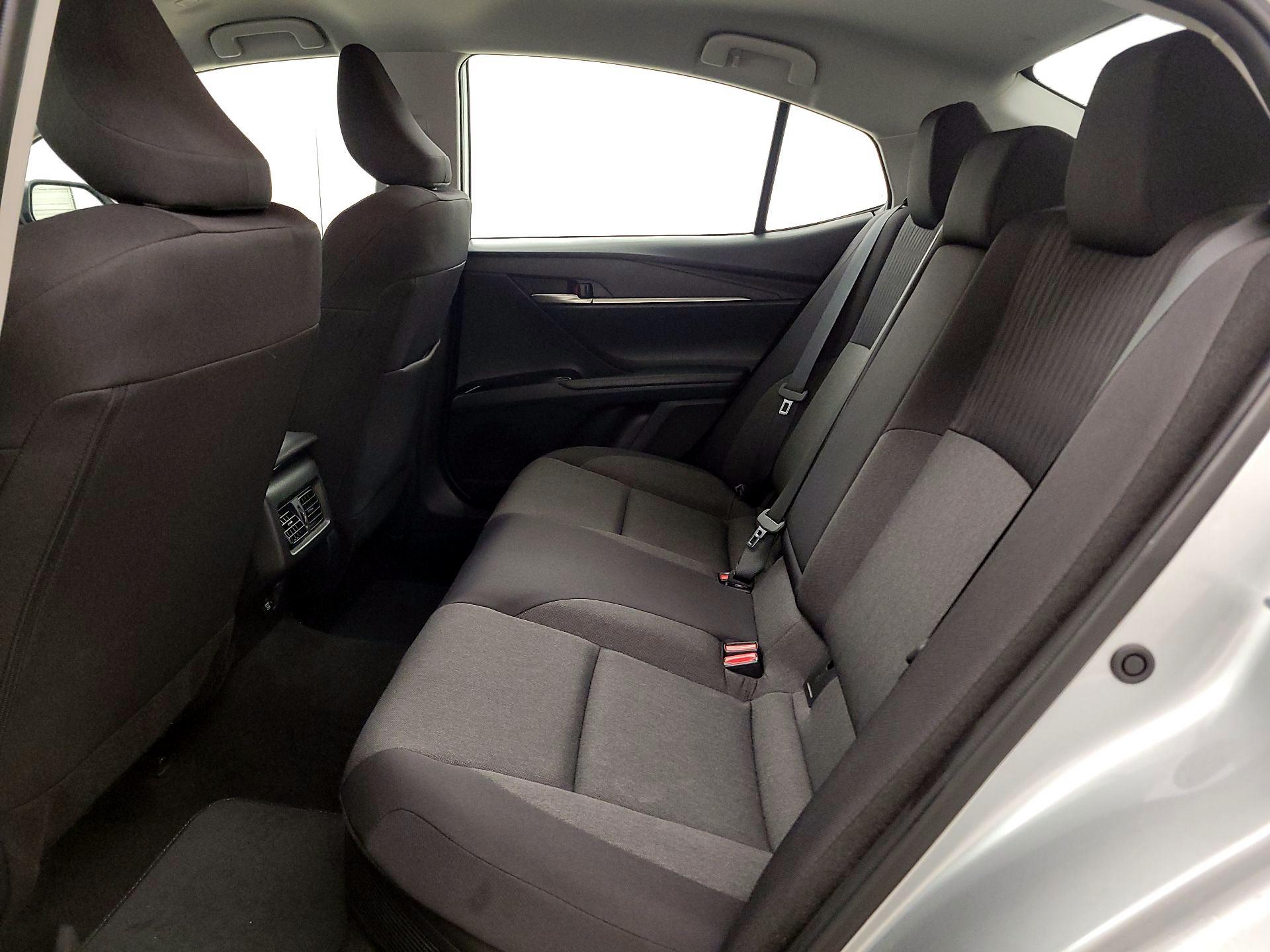 Thumbnail: 2025 Toyota Camry - 19