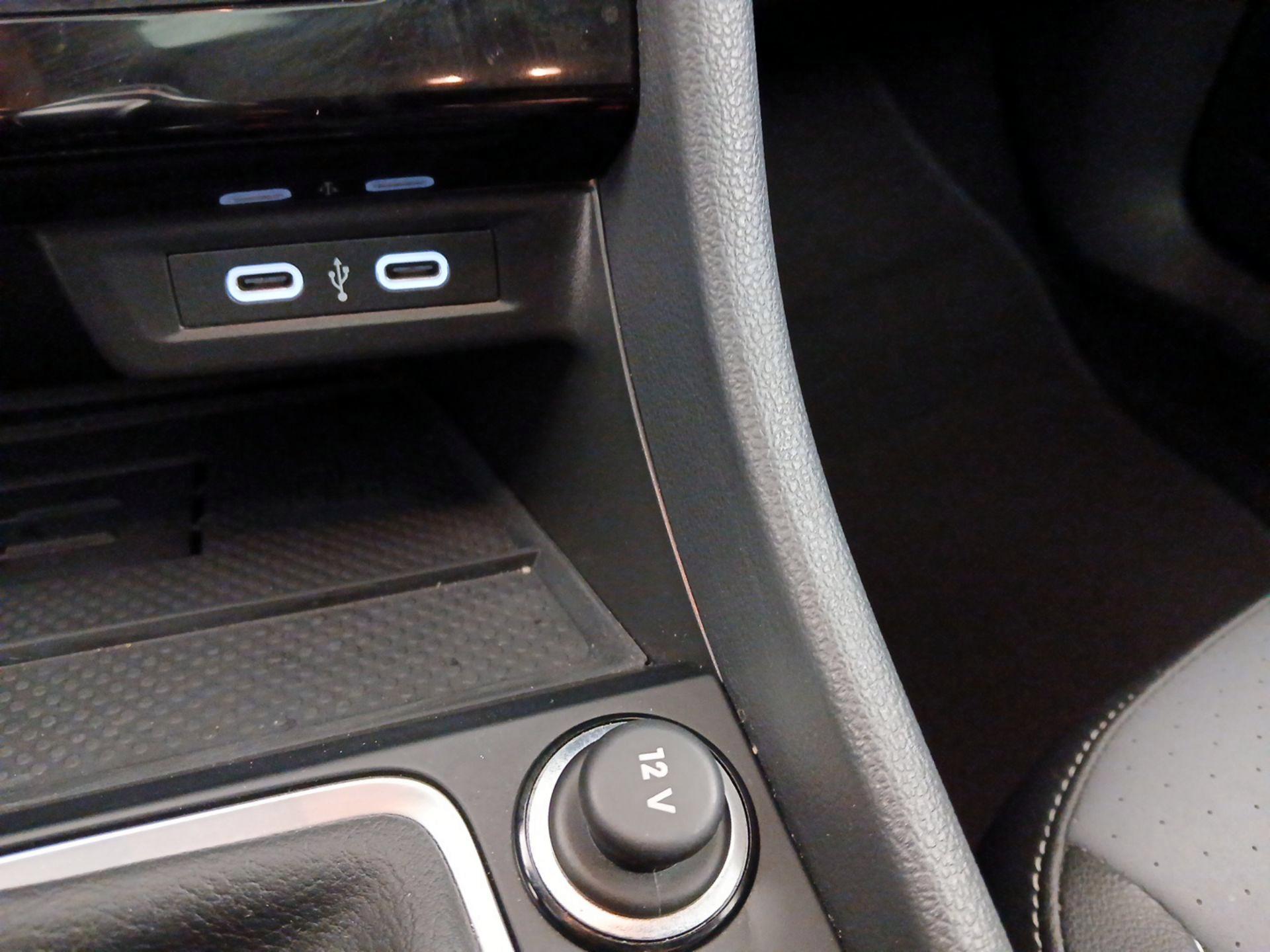 Thumbnail: 2025 Volkswagen Jetta - 18