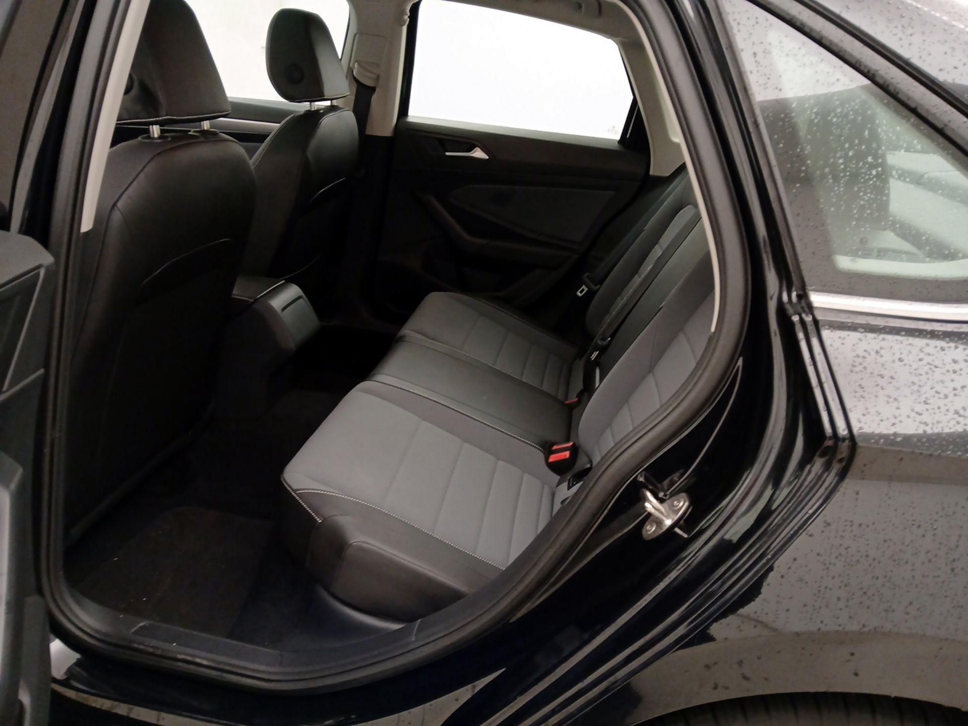 Thumbnail: 2025 Volkswagen Jetta - 20