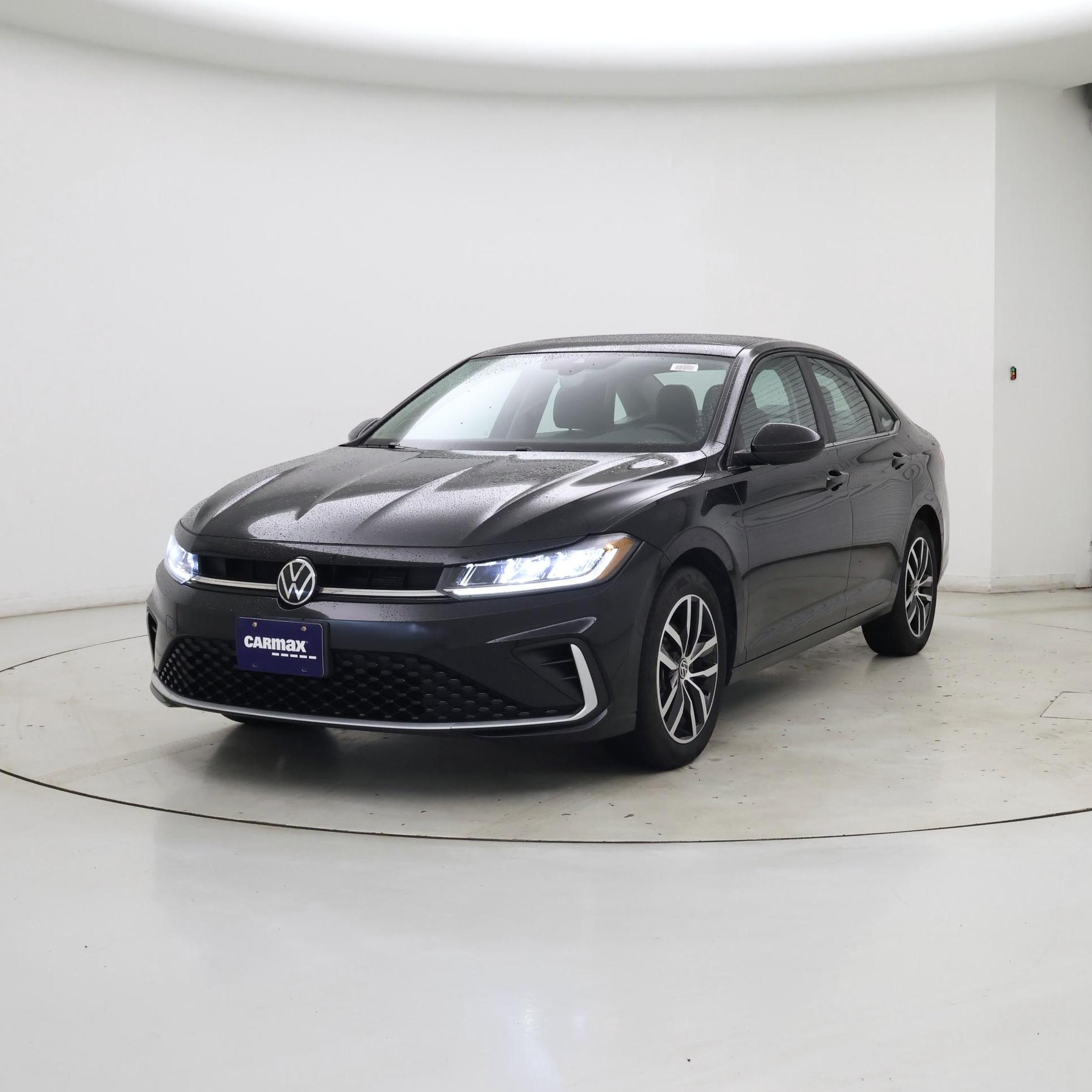 Thumbnail: 2025 Volkswagen Jetta - 4