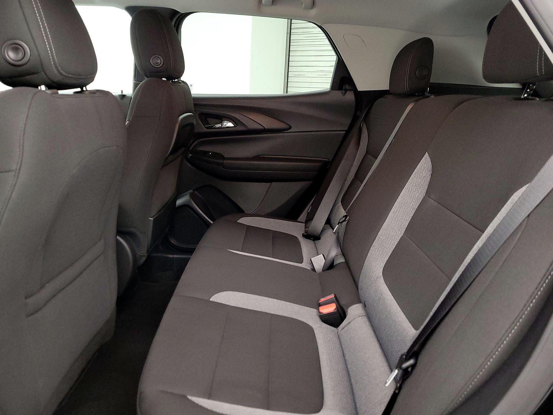 Thumbnail: 2025 Chevrolet TrailBlazer - 19