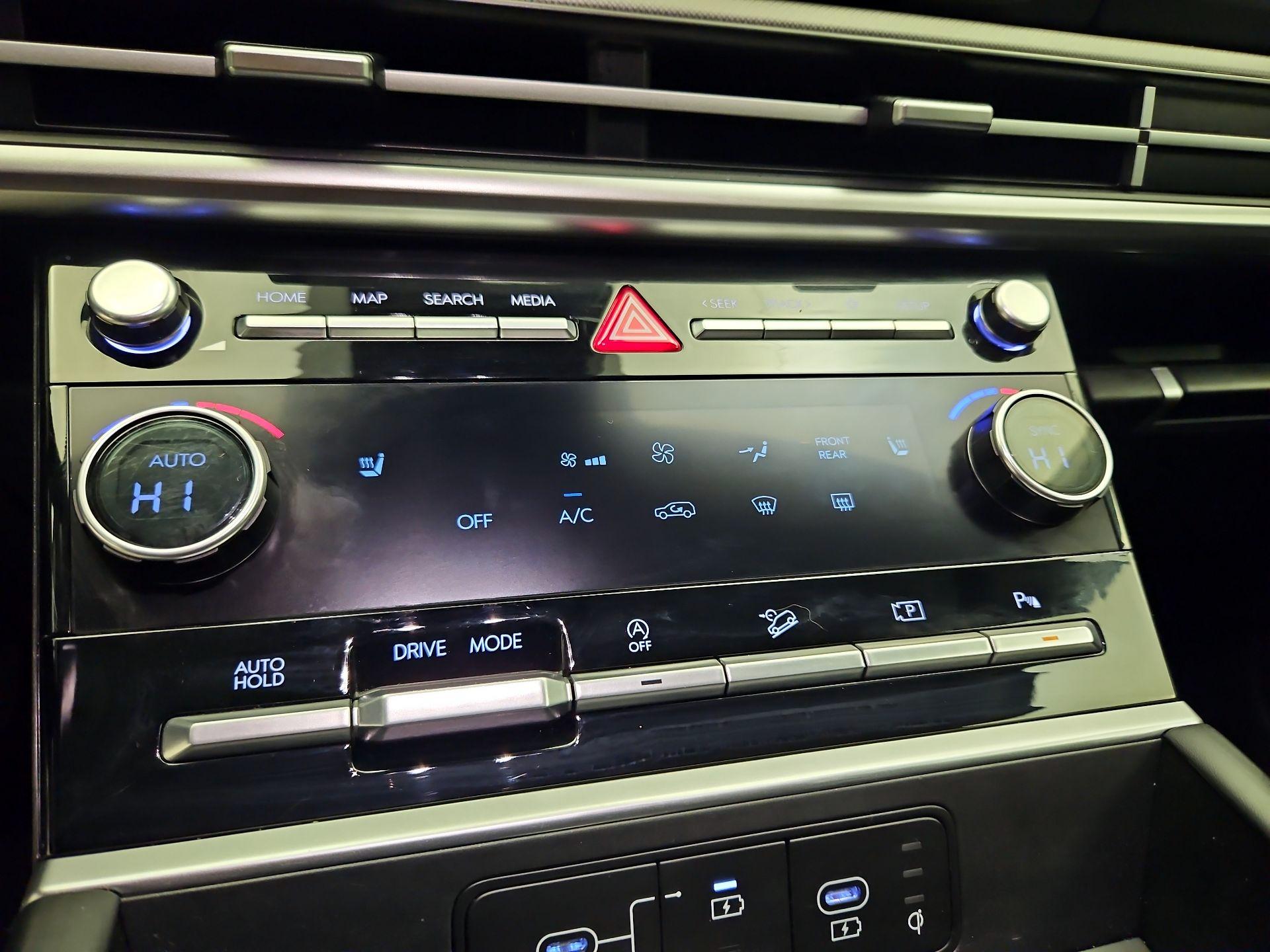 Thumbnail: 2025 Hyundai Santa Fe - 16