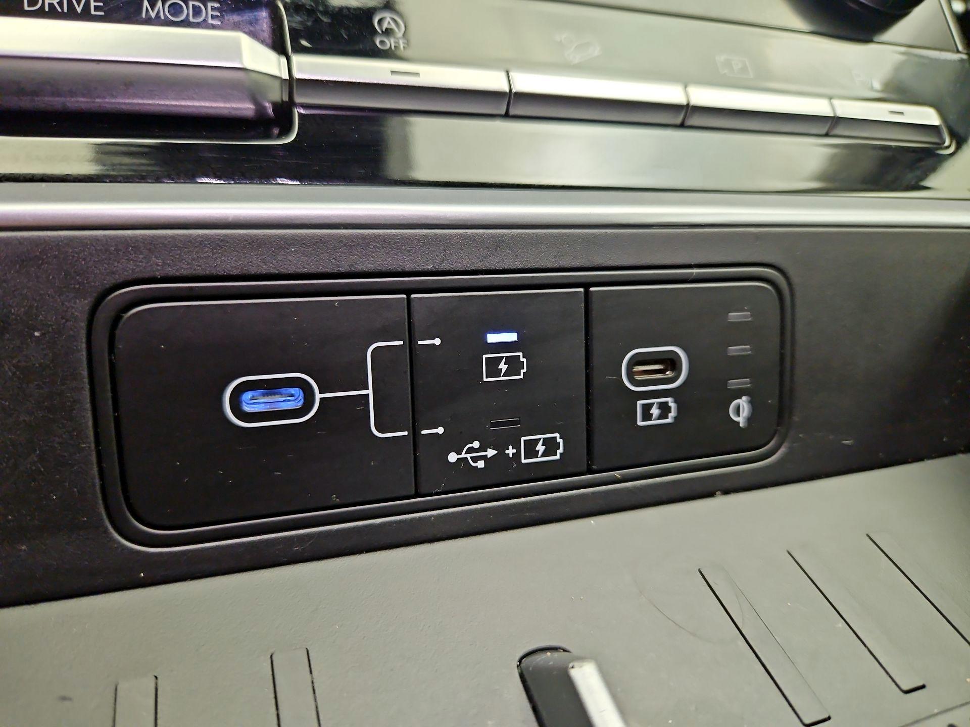 Thumbnail: 2025 Hyundai Santa Fe - 18