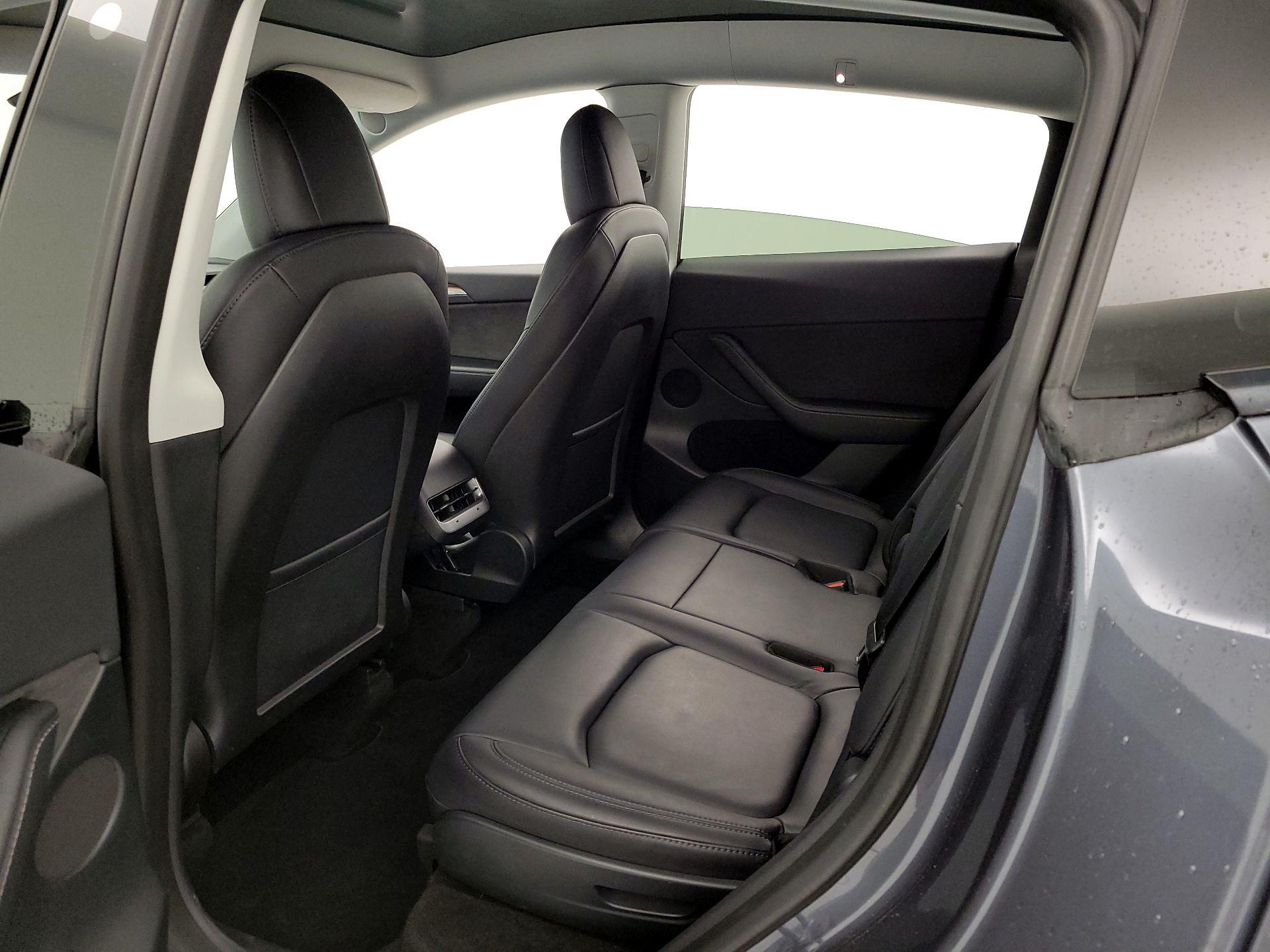 Thumbnail: 2023 Tesla Model Y - 18