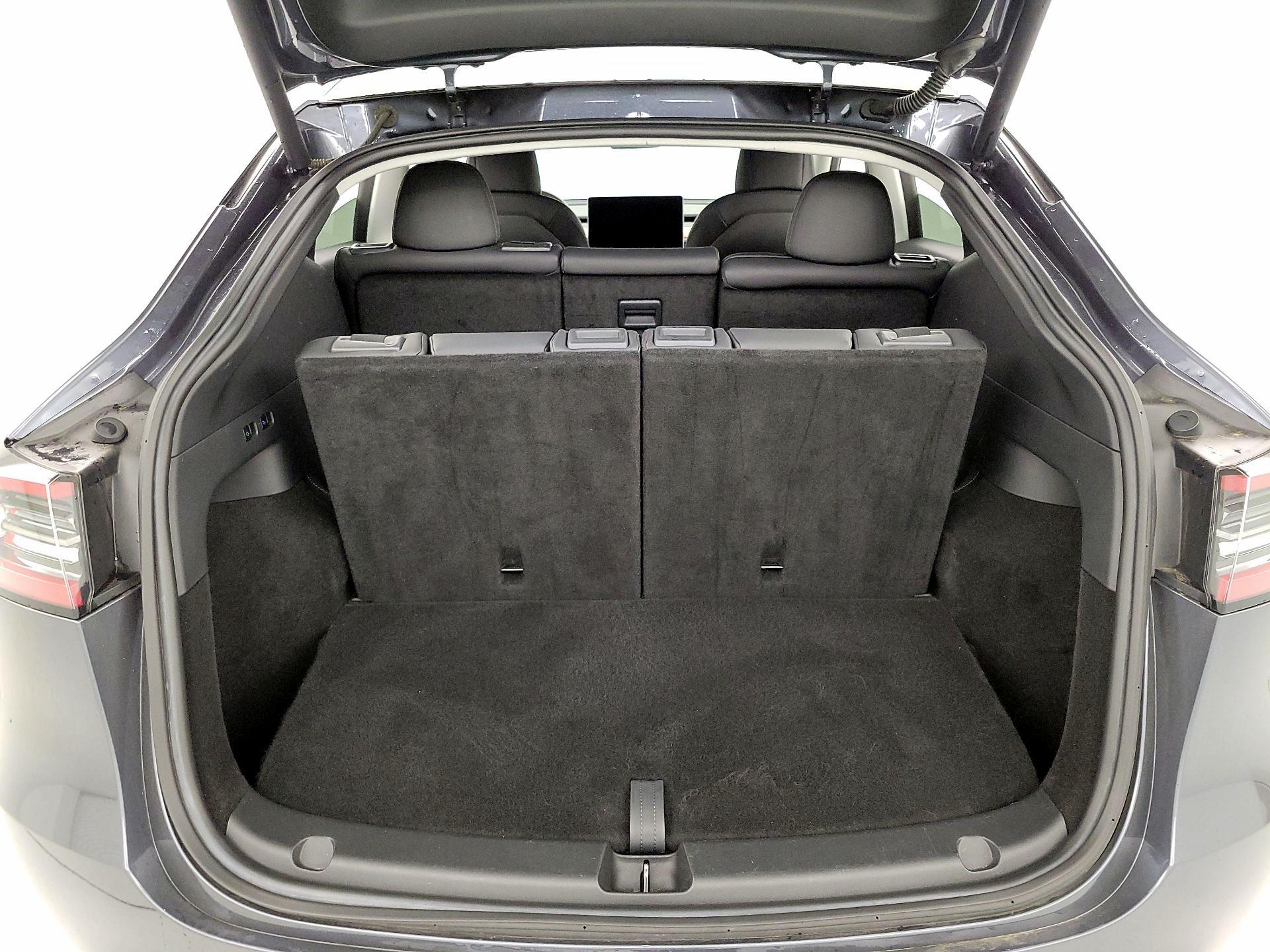 Thumbnail: 2023 Tesla Model Y - 20